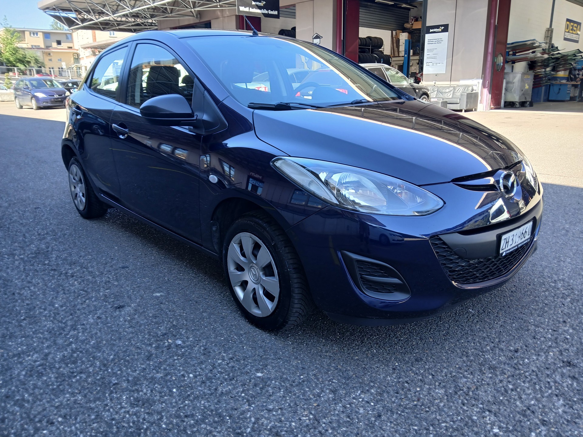 MAZDA 2 1.3i 16V Confort-image-6