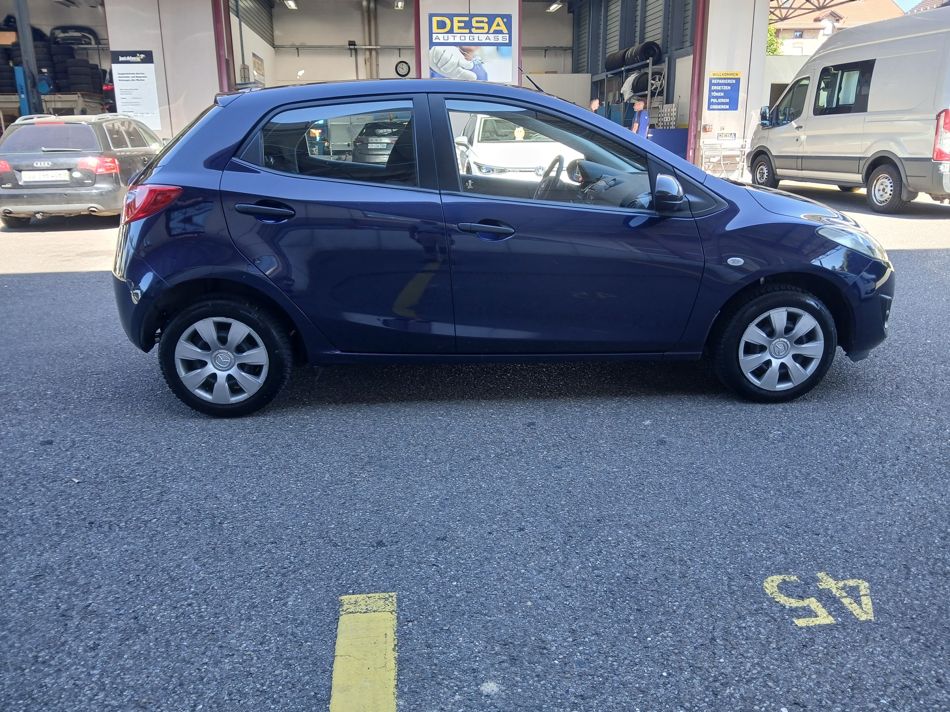 MAZDA 2 1.3i 16V Confort-image-5