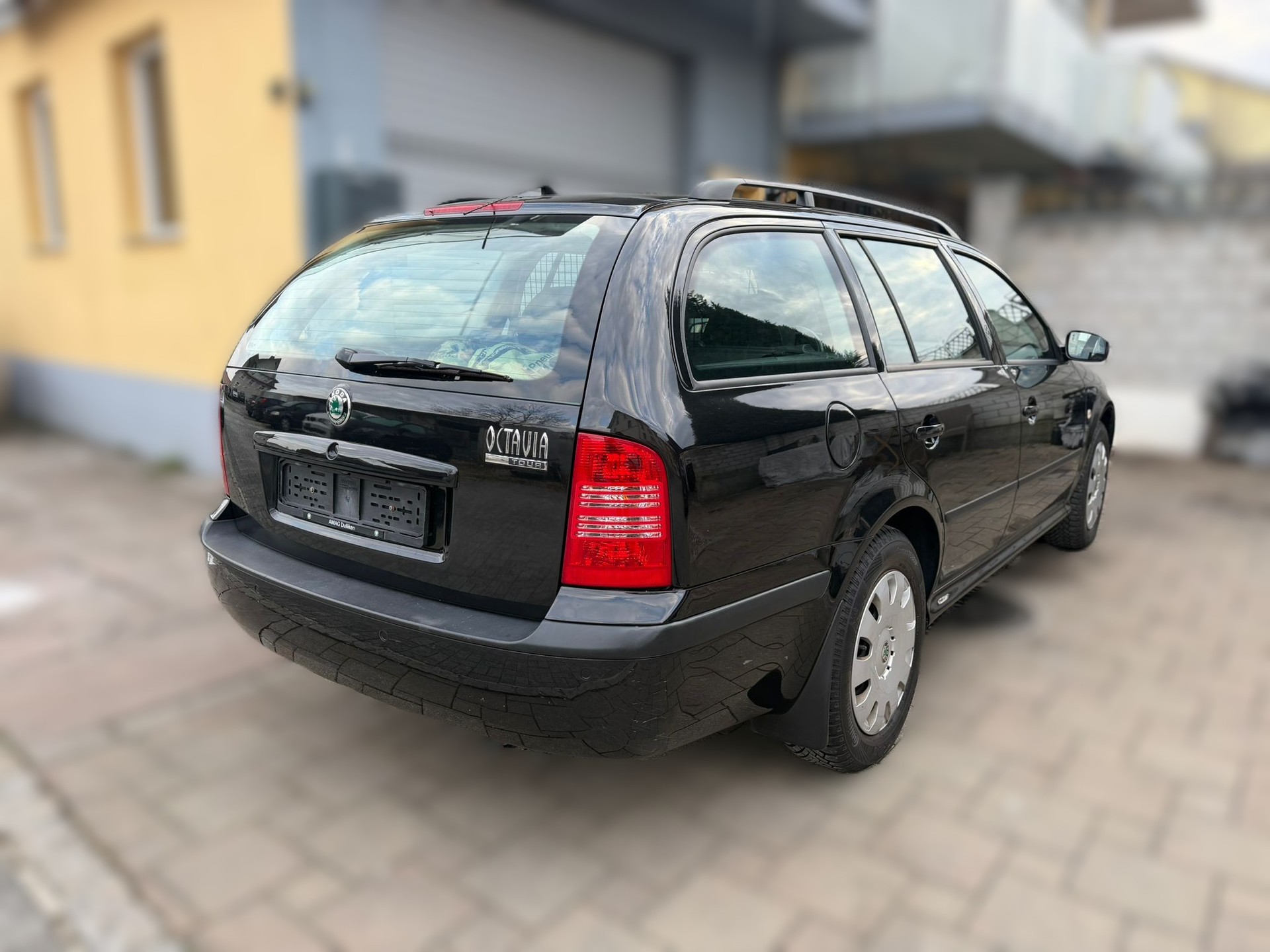 SKODA Octavia 1.9 TDI Tour-image-3