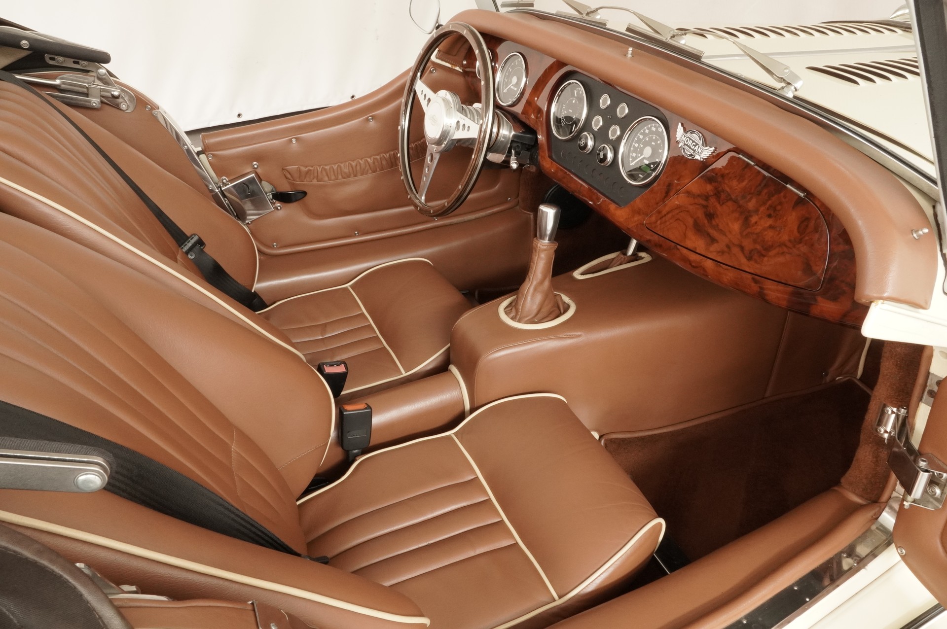 MORGAN Plus 4 2.0 Swiss Pack-image-11