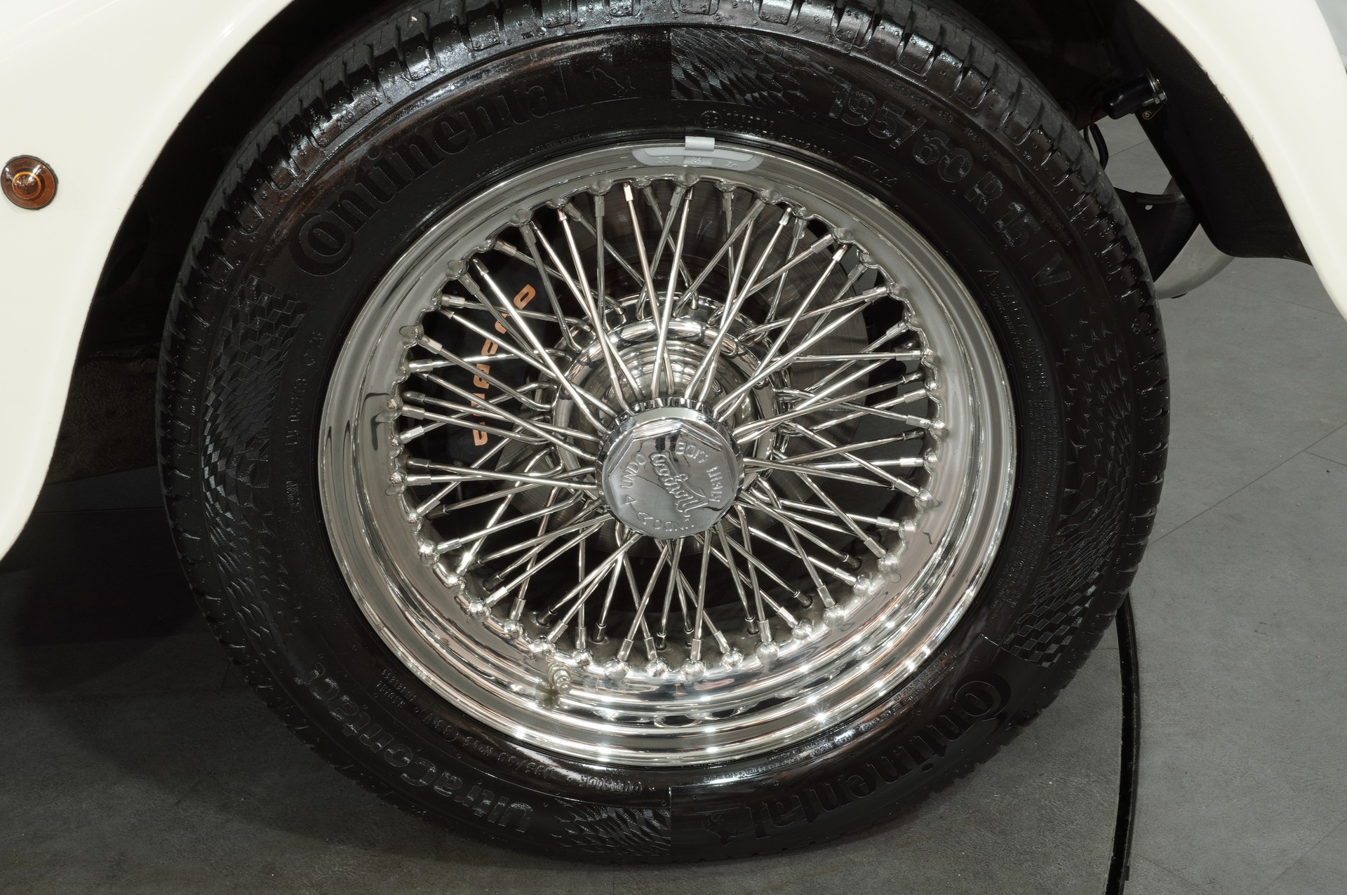 MORGAN Plus 4 2.0 Swiss Pack-image-14