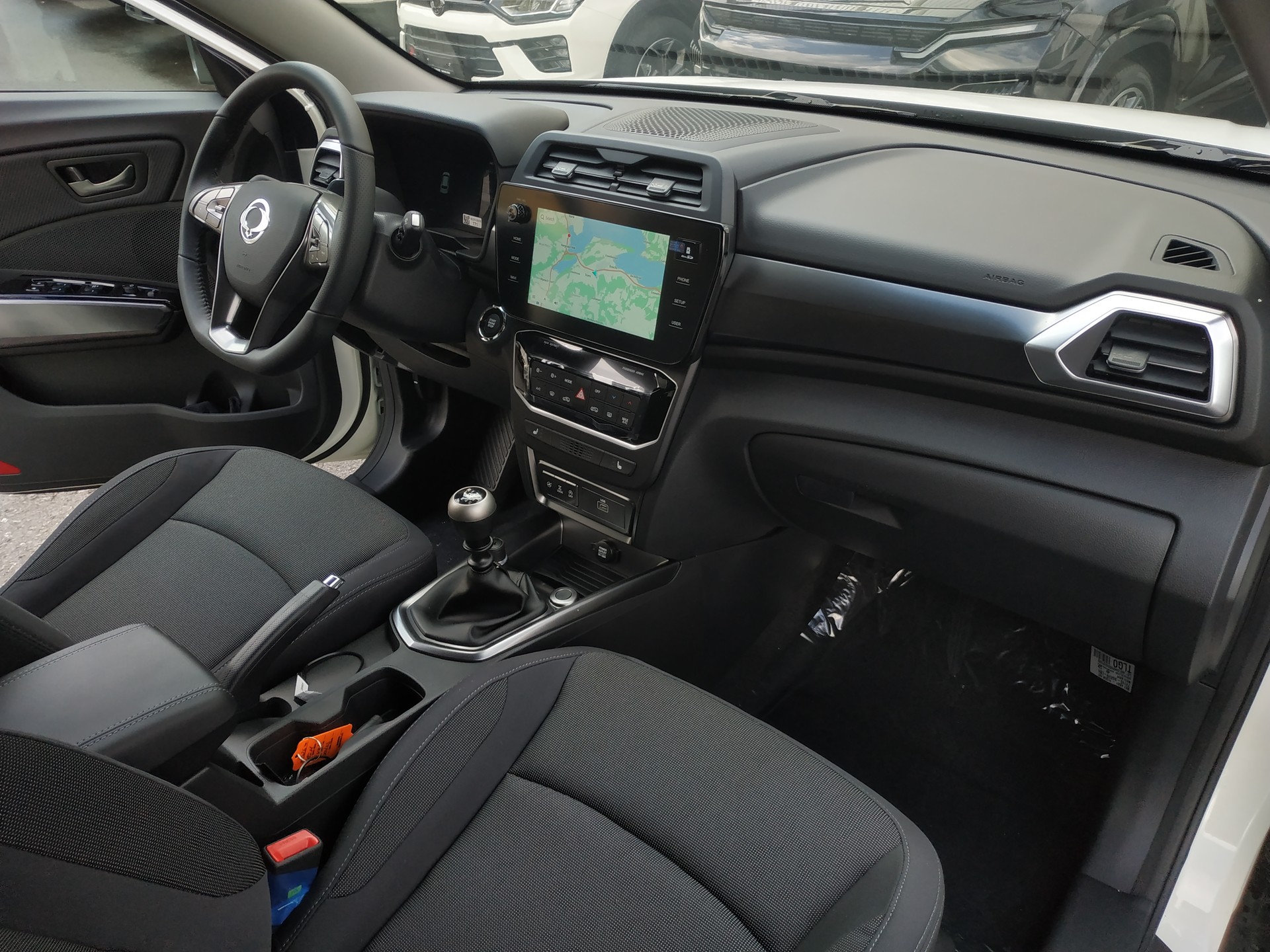 KGM-SsangYong Tivoli 1.5 T GDI Steel 4WD-image-12