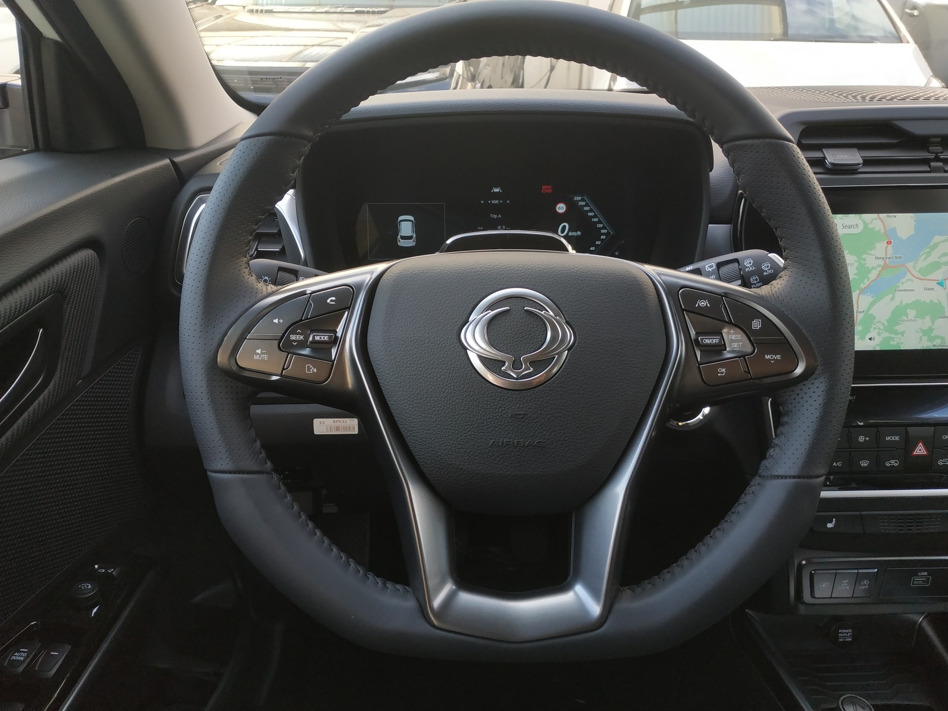 KGM-SsangYong Tivoli 1.5 T GDI Steel 4WD-image-15