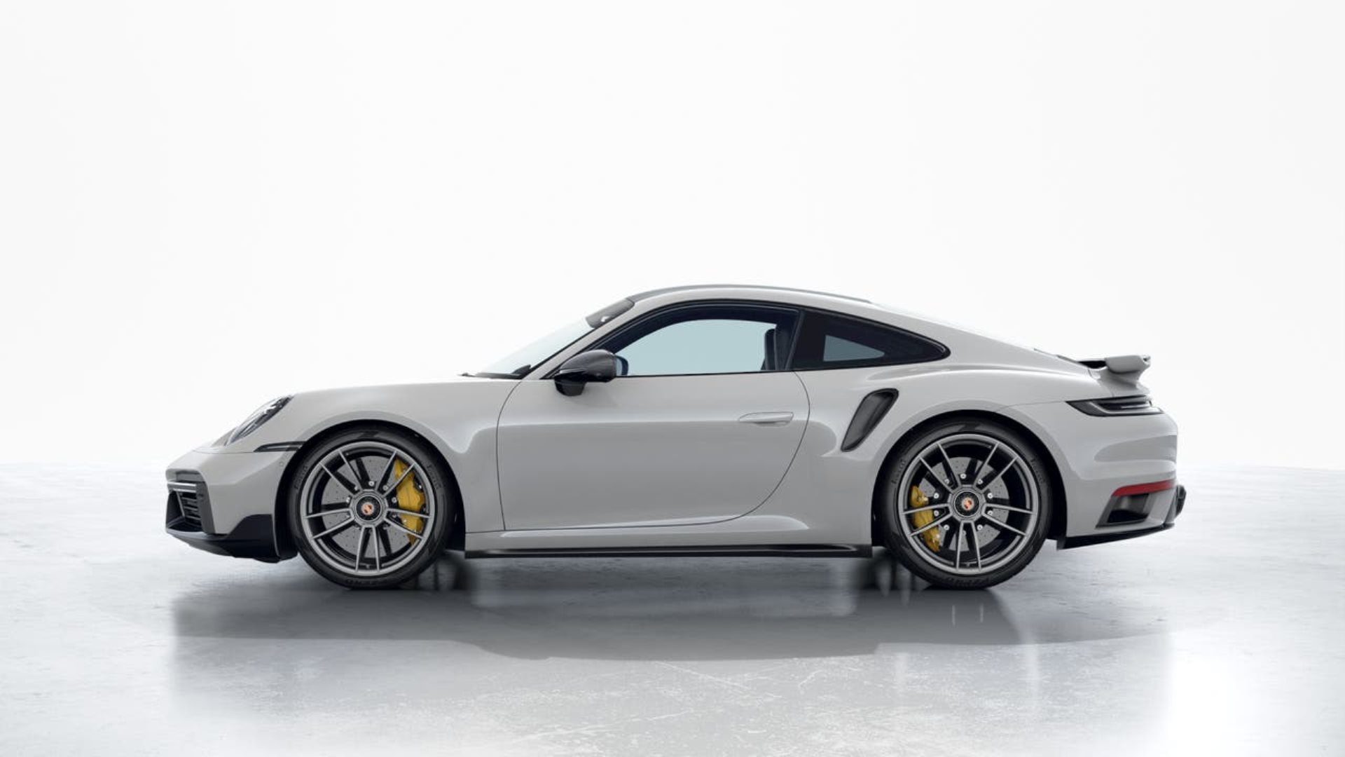 PORSCHE 911 Turbo S-image-1
