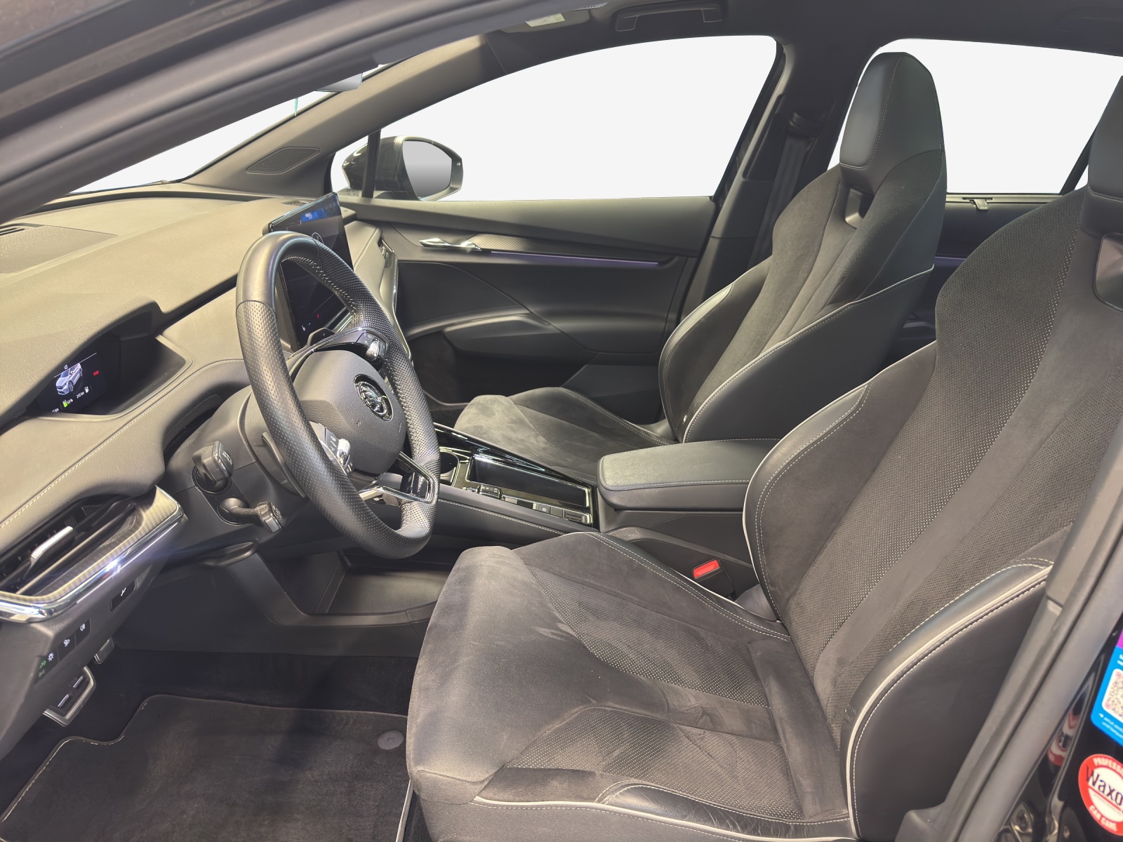 SKODA Enyaq iV 80x SportLine-image-8