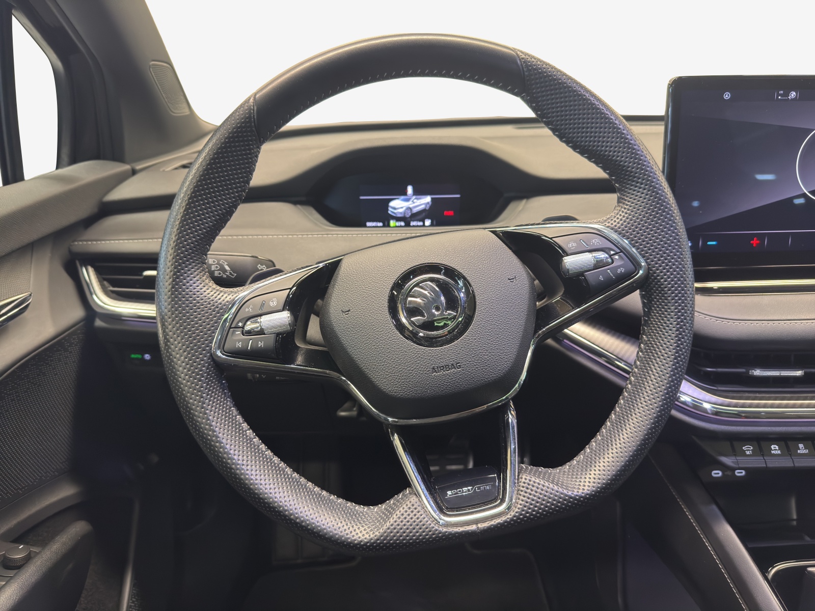 SKODA Enyaq iV 80x SportLine-image-9