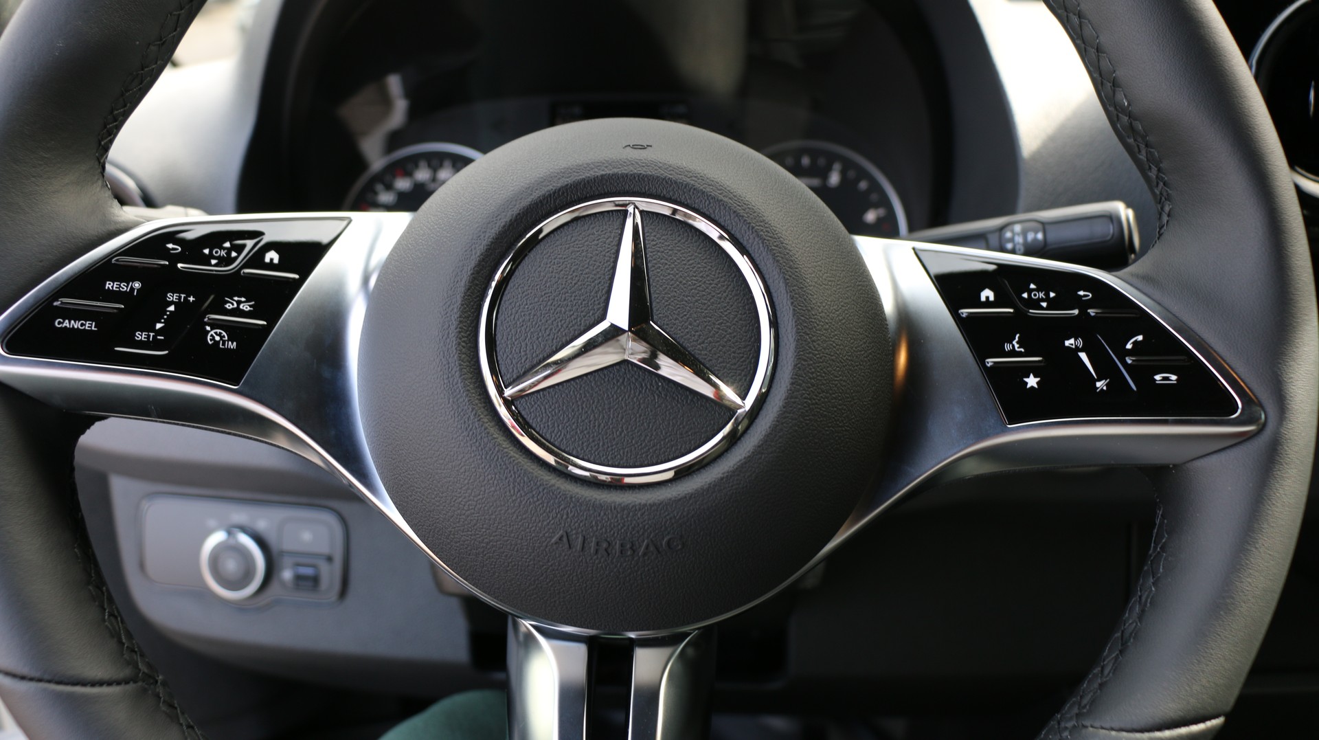 MERCEDES-BENZ Sprinter 319 CDI PRO KA 3665mm S-image-13