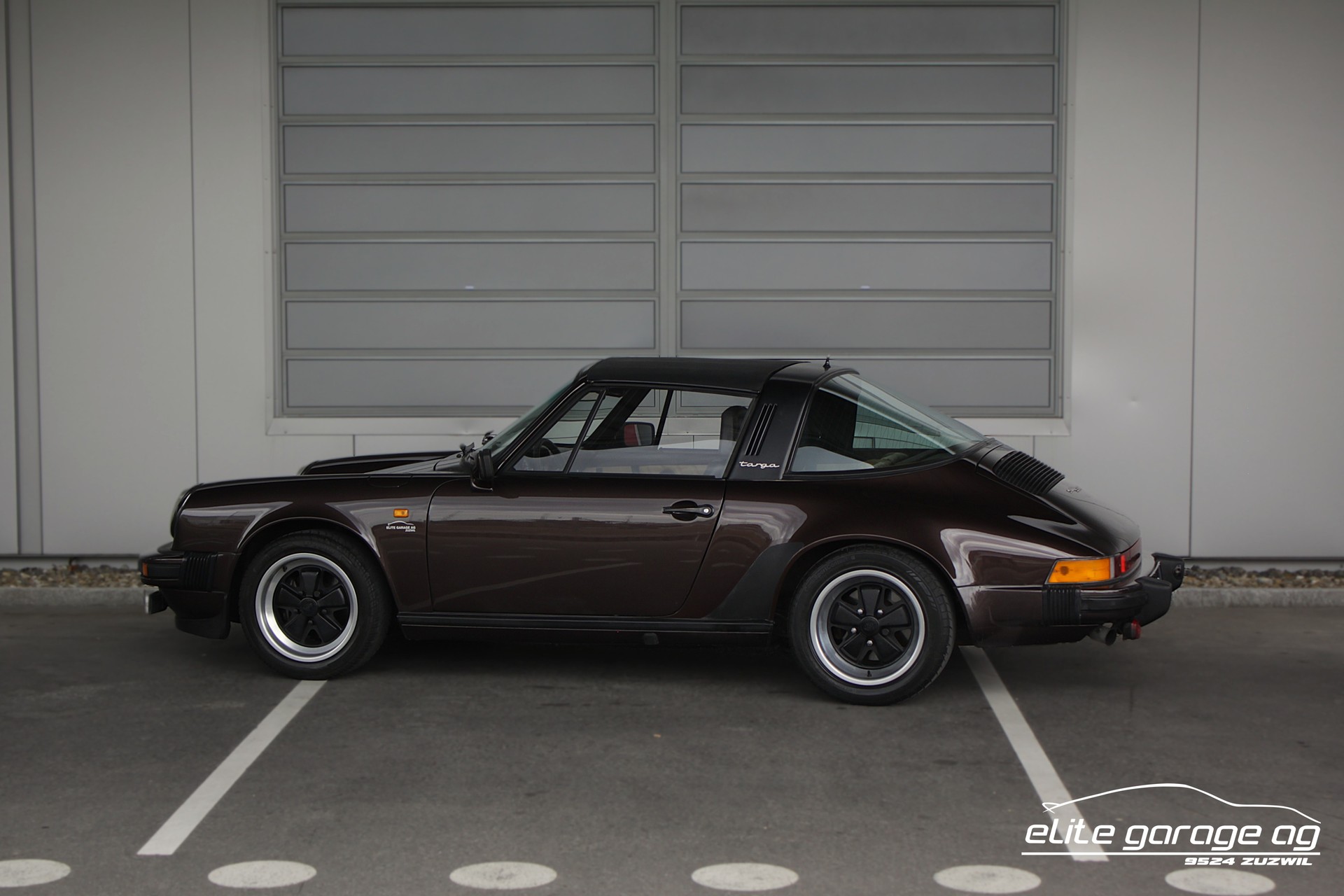 PORSCHE 911 SC Targa-image-2