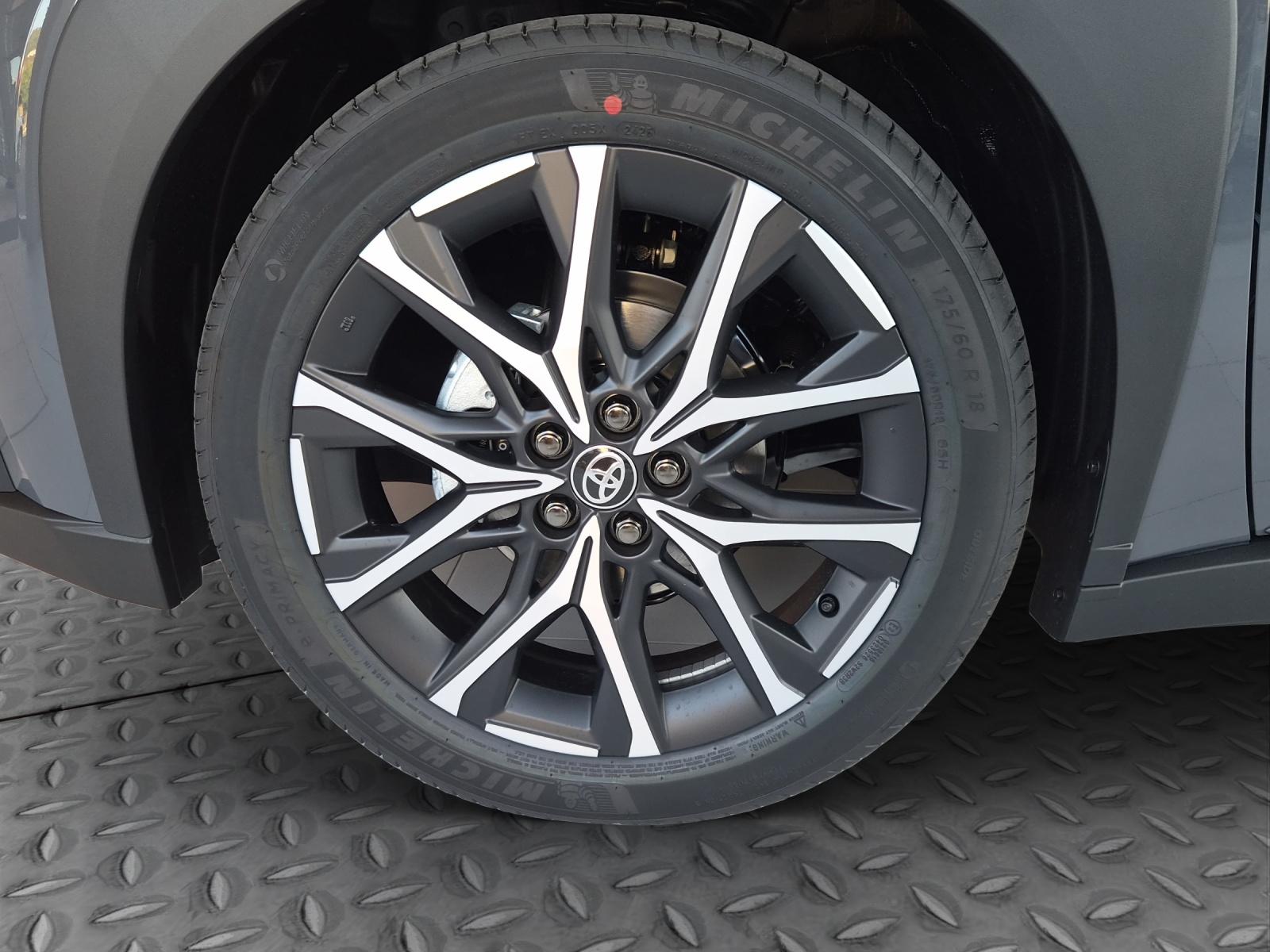 TOYOTA Aygo X 1.5 VVT-i HSD GR Sport-image-5