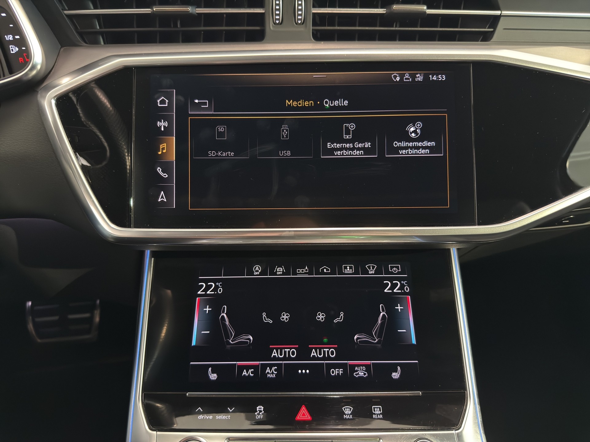 AUDI A6 Limousine 55 TFSI Sport quattro S-tronic-image-28