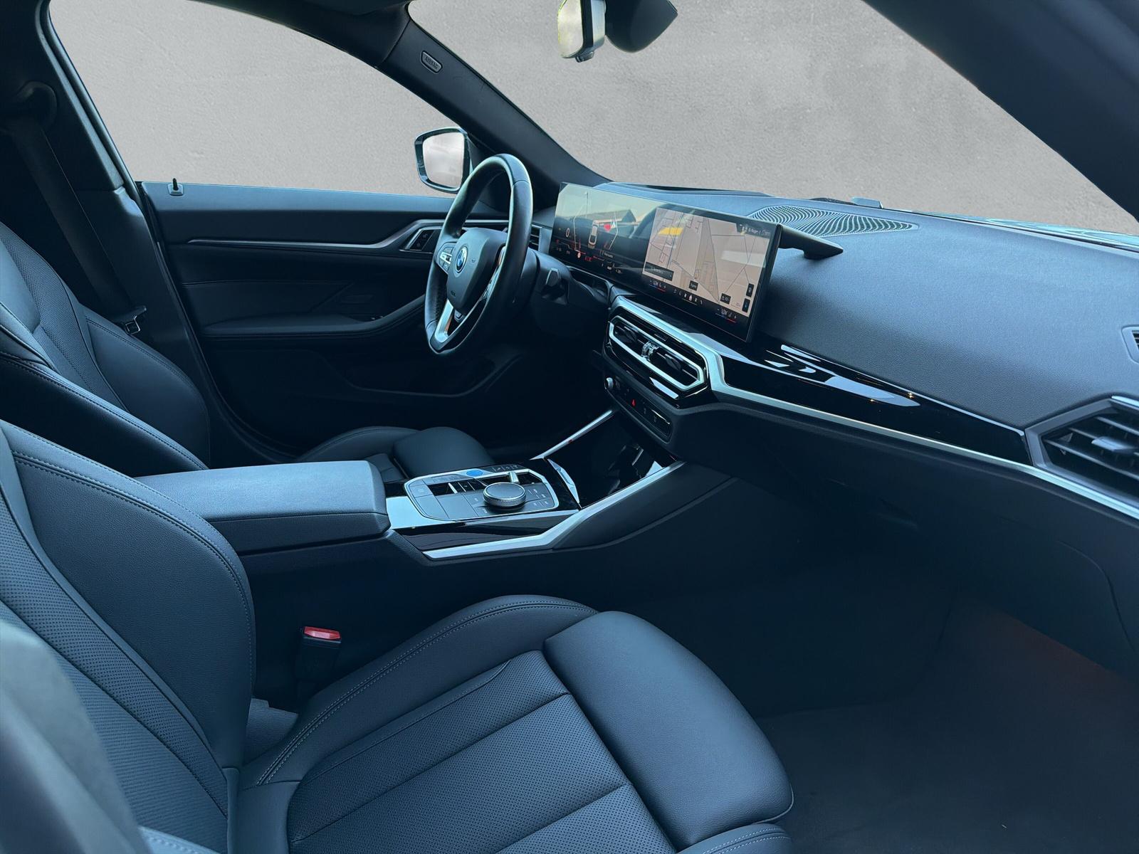 BMW i4 eDrive35-image-12