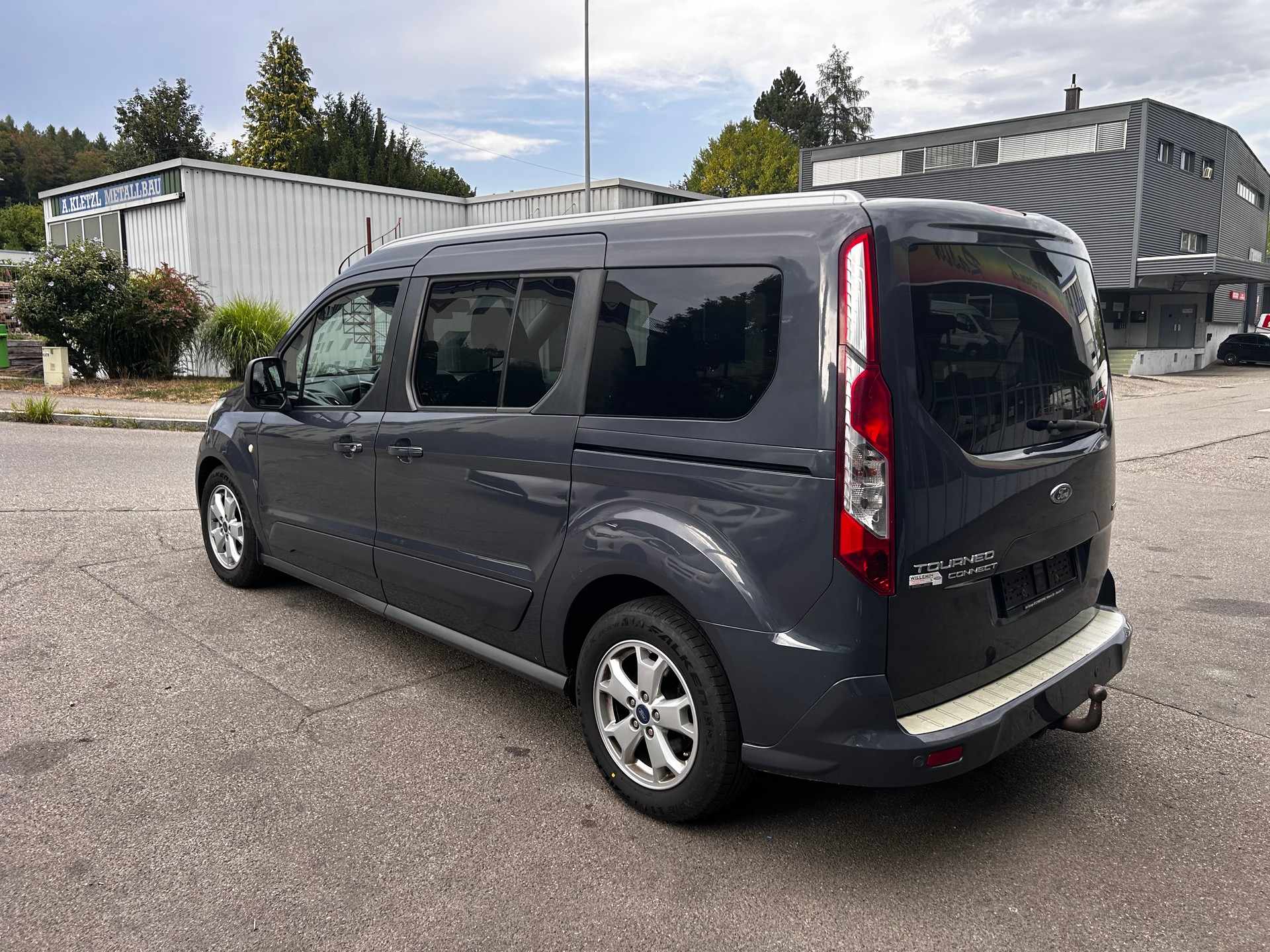 FORD Grand Tourneo Connect 1.6 TDCi Ambiente-image-5