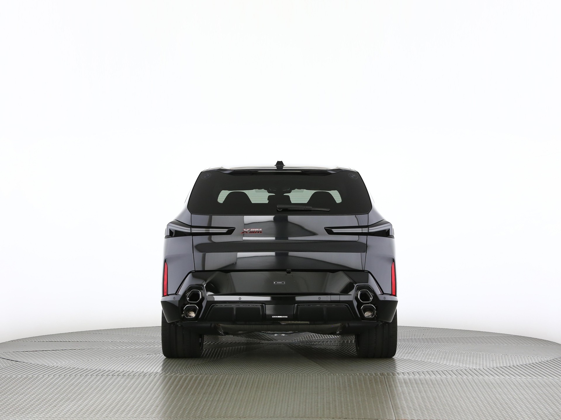 BMW XM Label Plug-in Hybrid-image-3