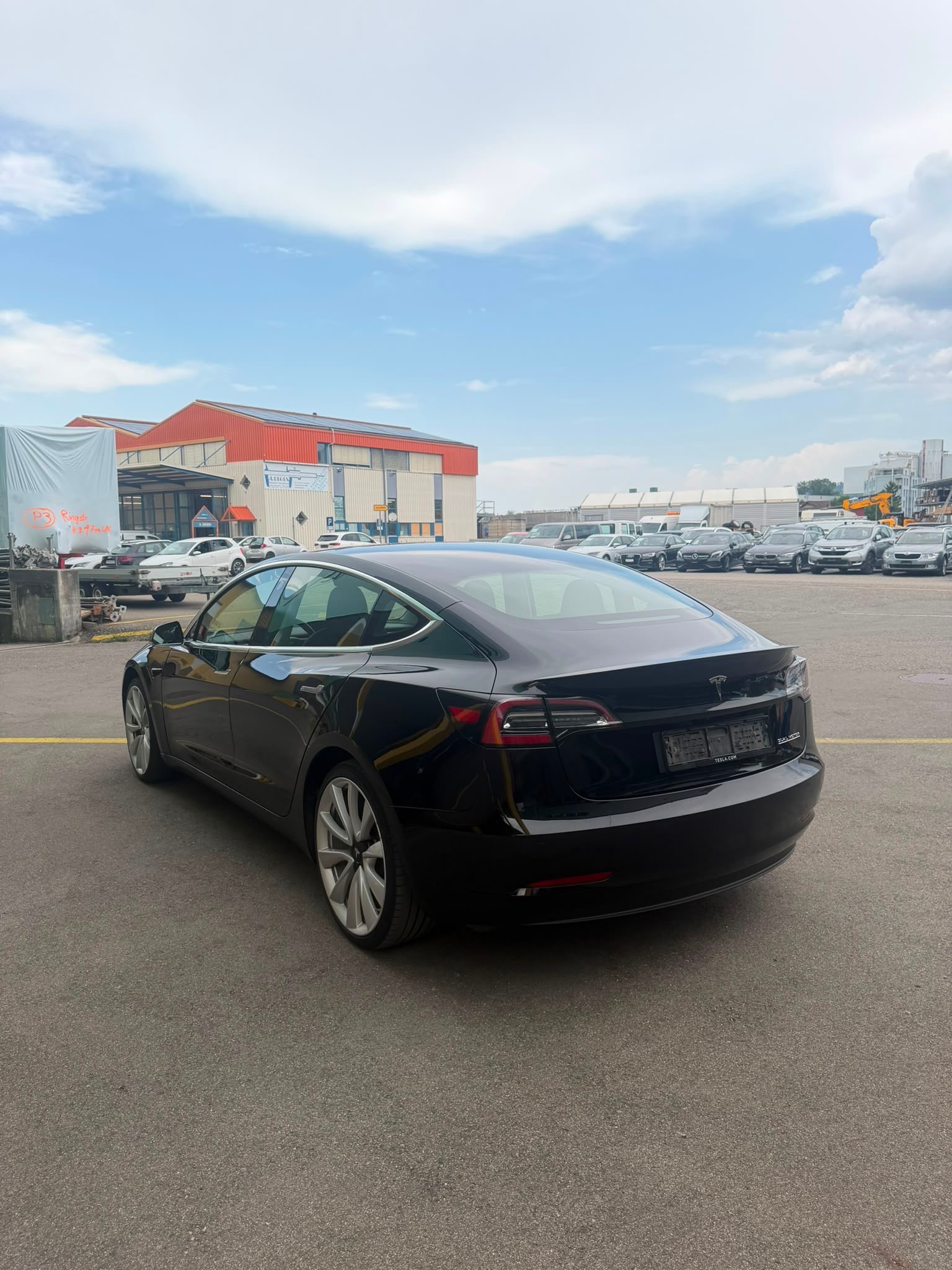 TESLA Model 3 Long Range Dual Motor AWD-image-4