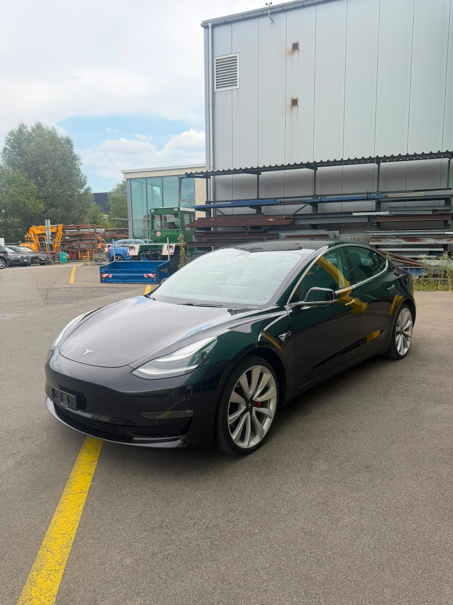 TESLA Model 3 Long Range Dual Motor AWD-image-2