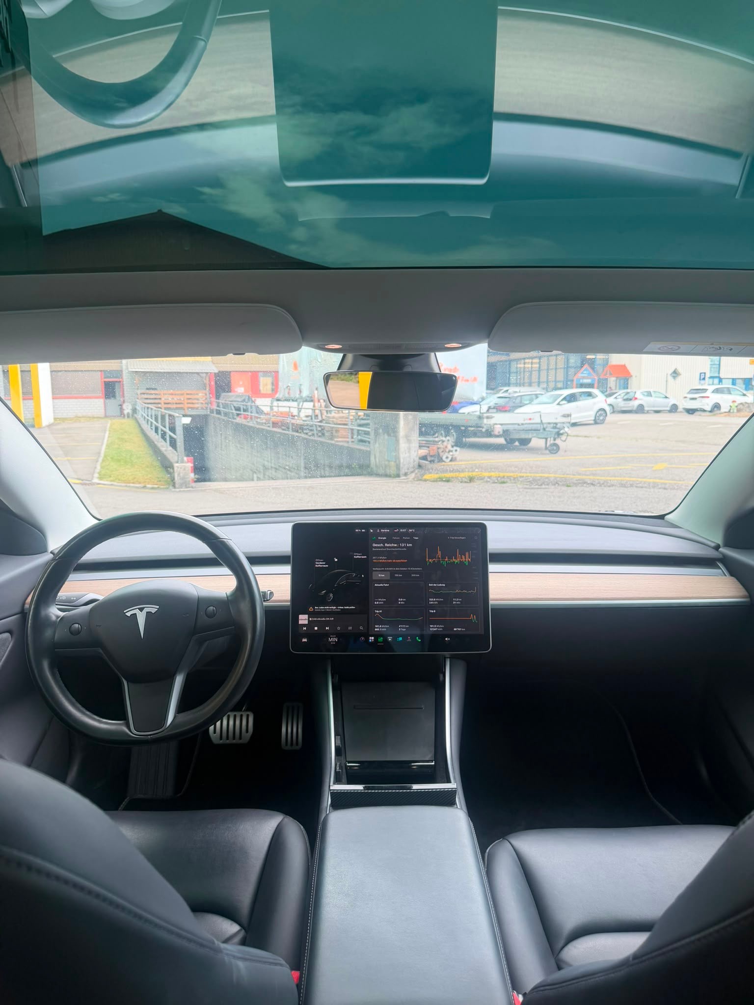 TESLA Model 3 Long Range Dual Motor AWD-image-8