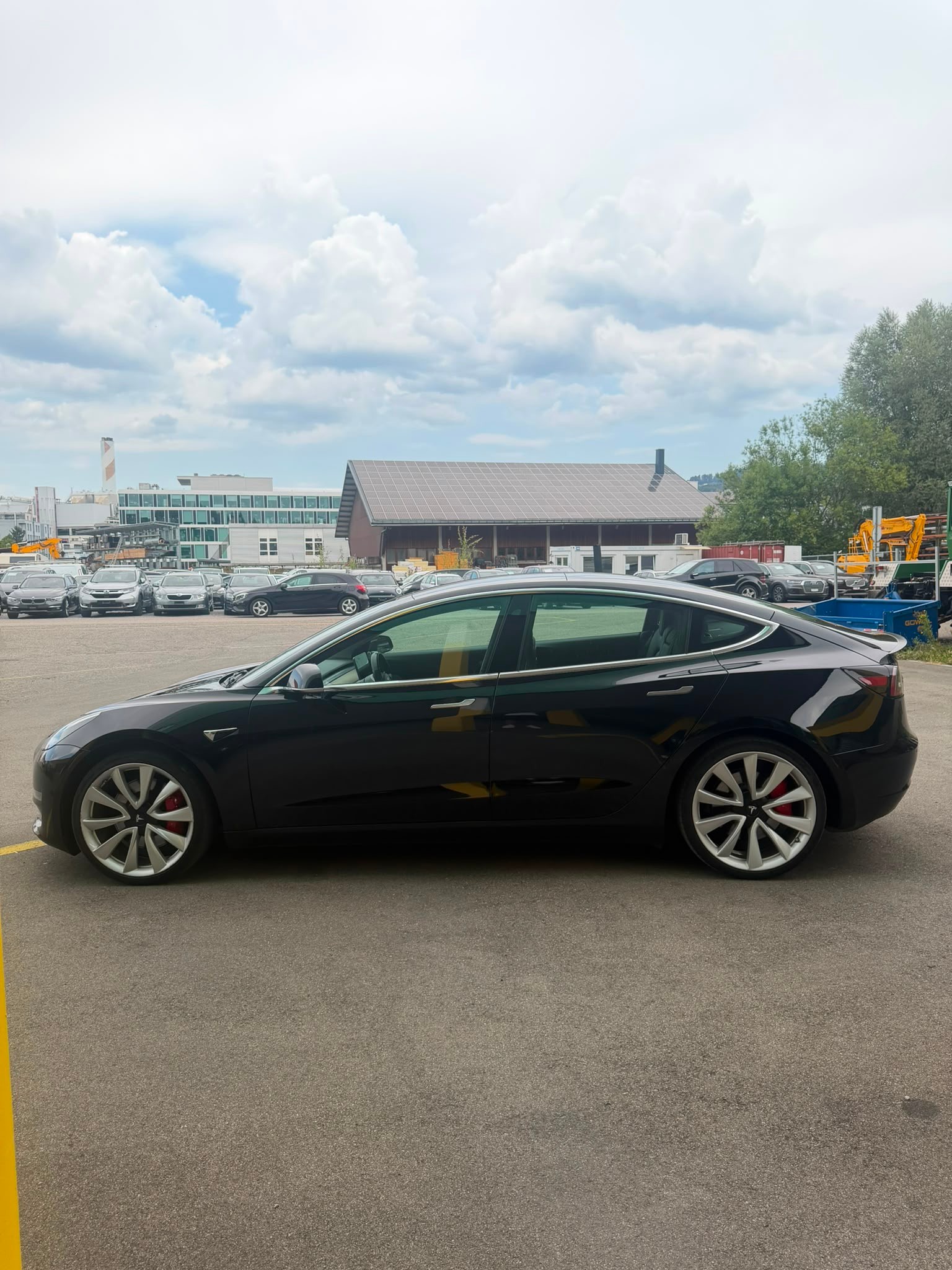 TESLA Model 3 Long Range Dual Motor AWD-image-3