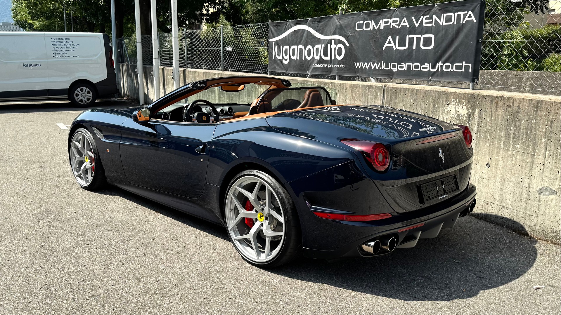 FERRARI California 3.9 V8 T-image-4