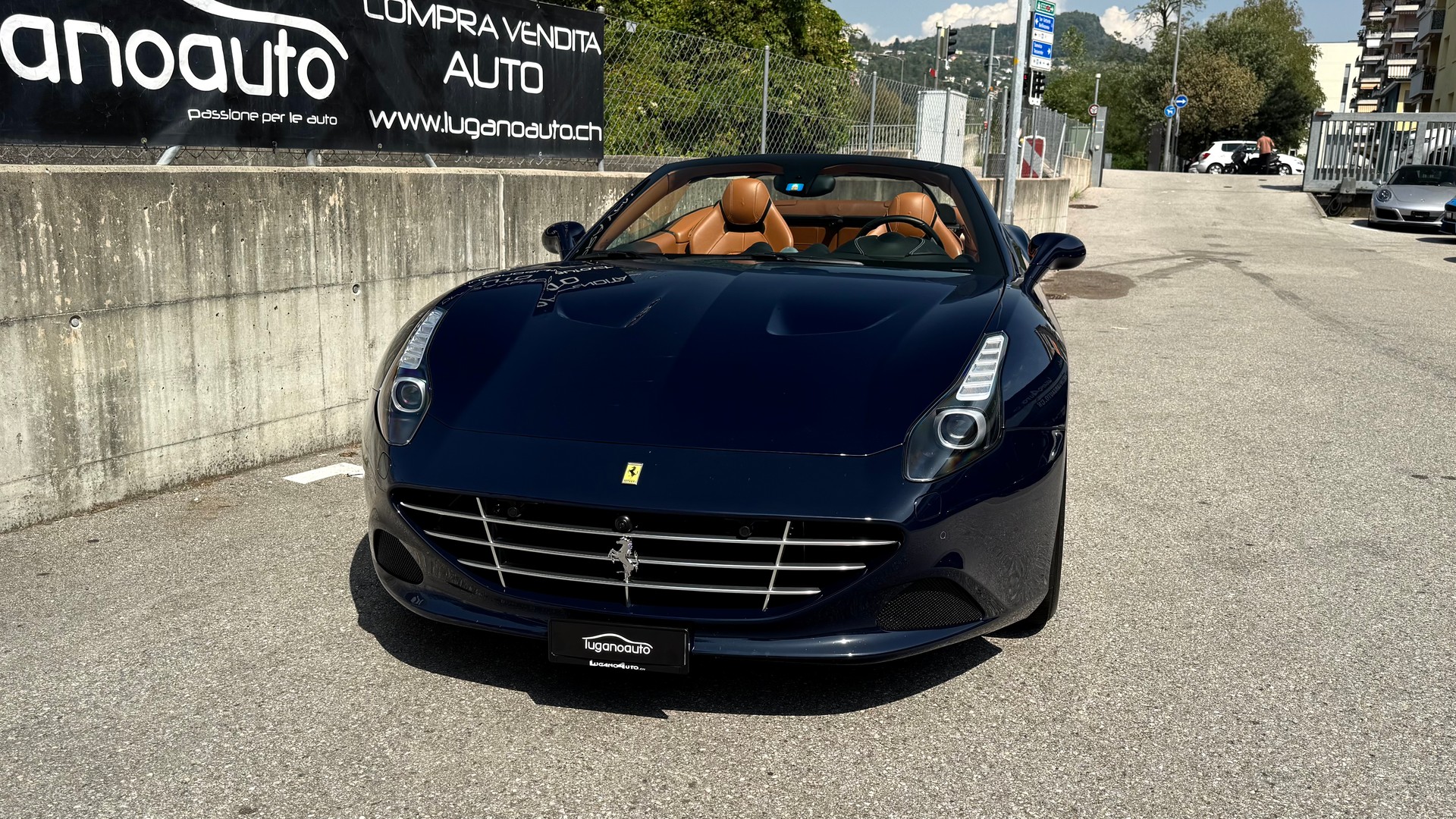 FERRARI California 3.9 V8 T-image-1