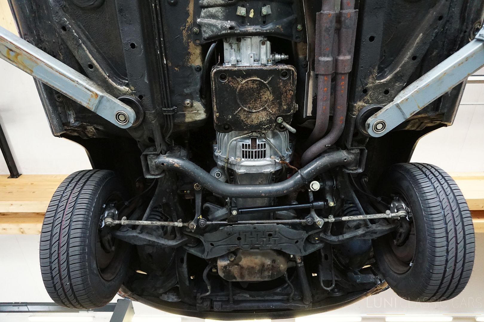 MERCEDES-BENZ 280 S W116-image-29