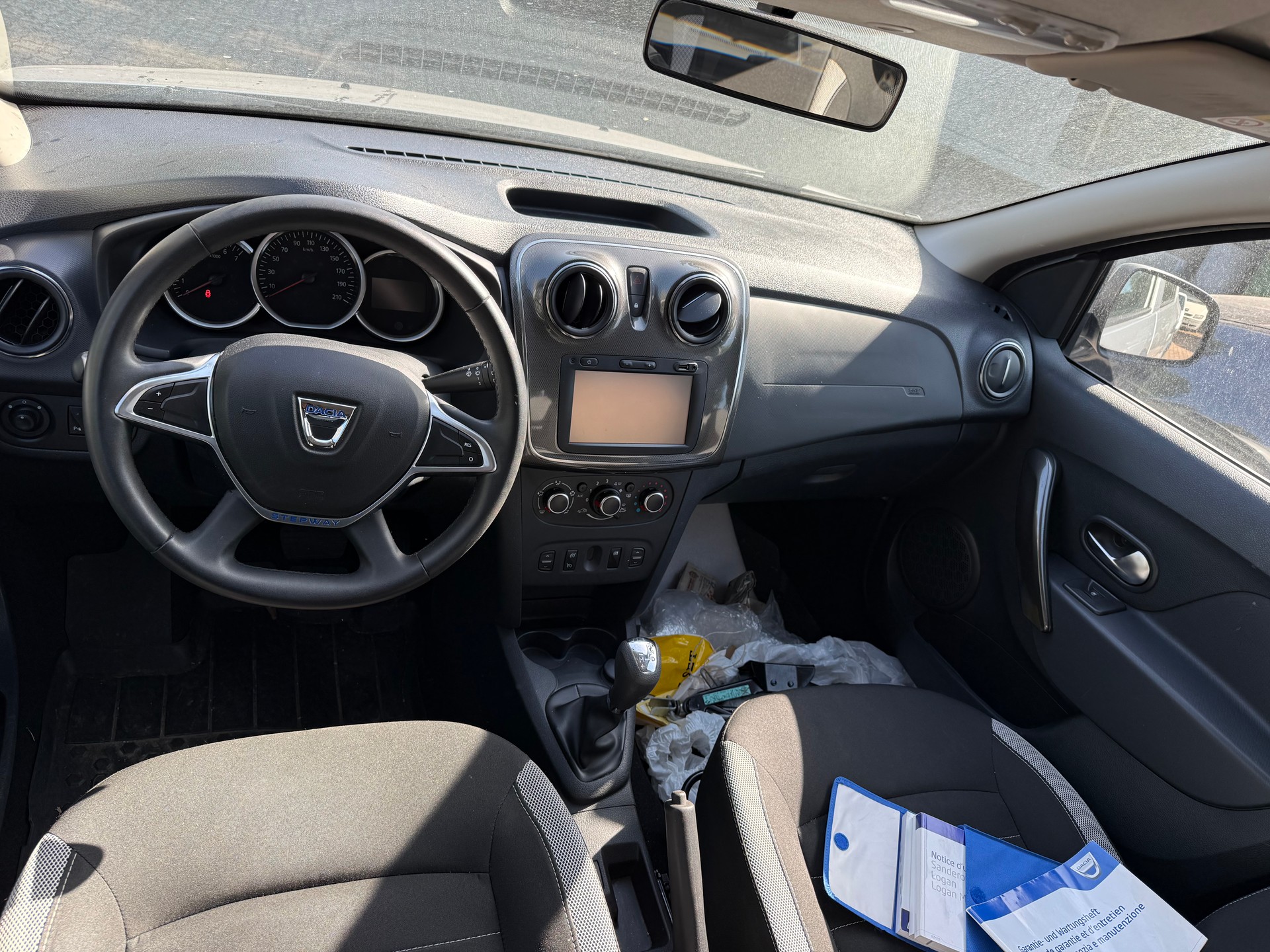 DACIA Sandero 1.5 dCi Stepway Automatic-image-7