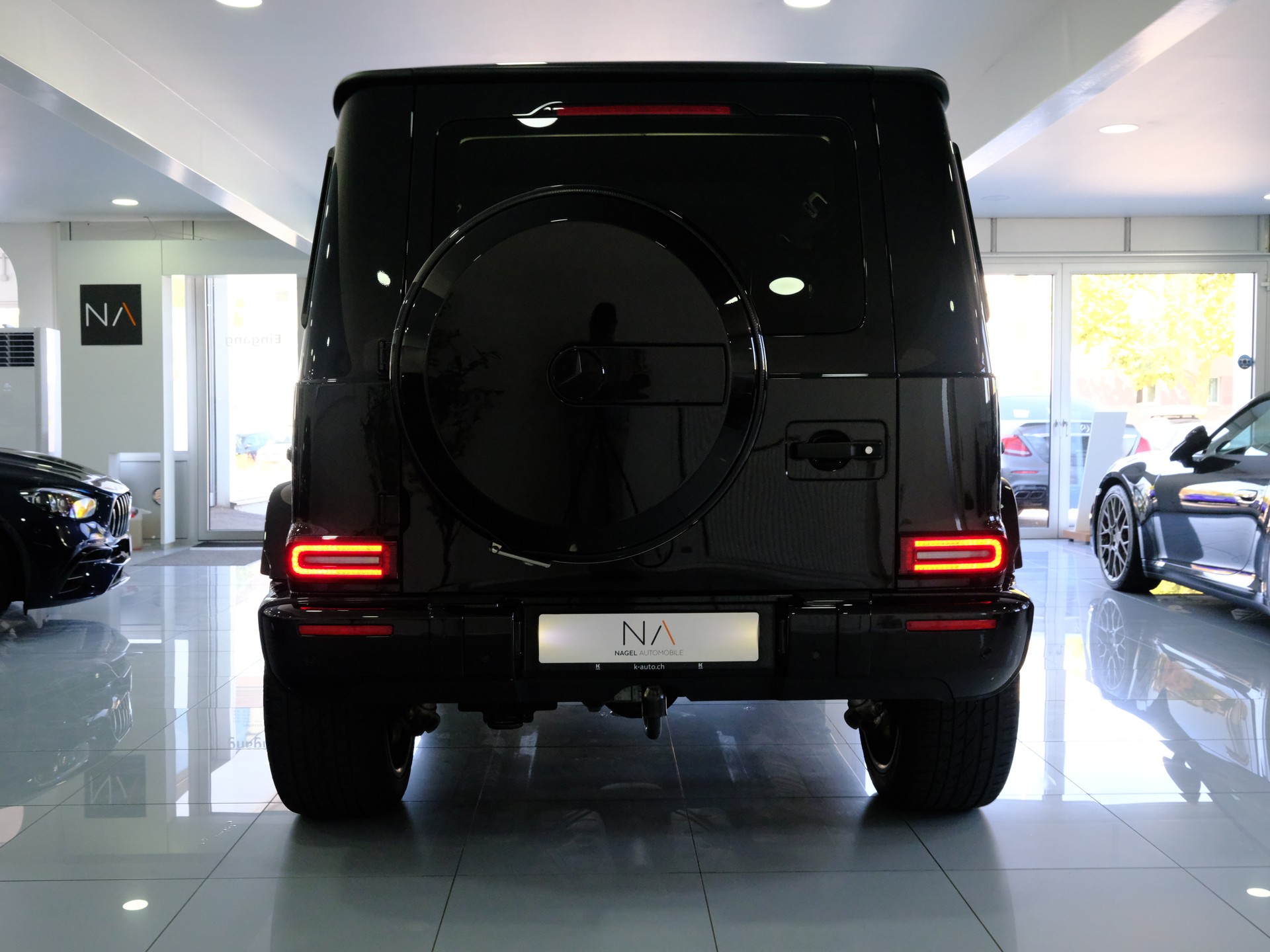 MERCEDES-BENZ G 500 AMG Line 9G-Tronic-image-5