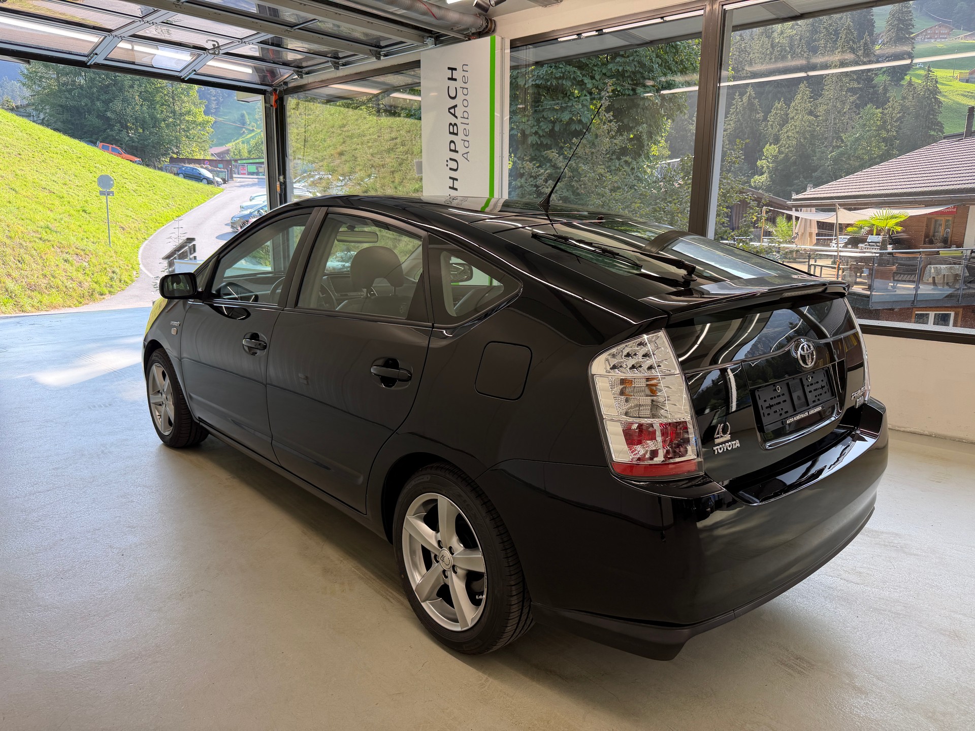 TOYOTA Prius 1.5 16V Hybrid-image-5
