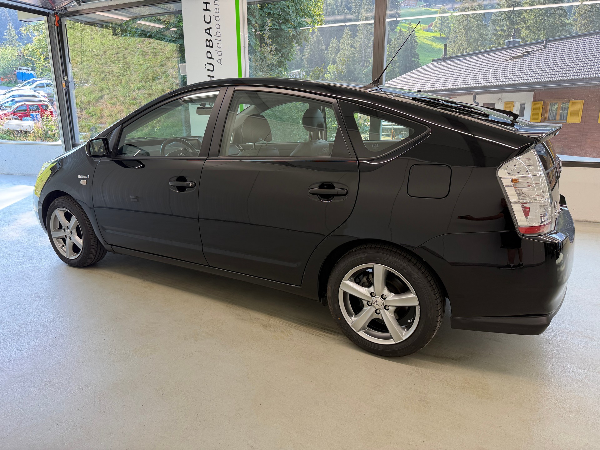 TOYOTA Prius 1.5 16V Hybrid-image-6