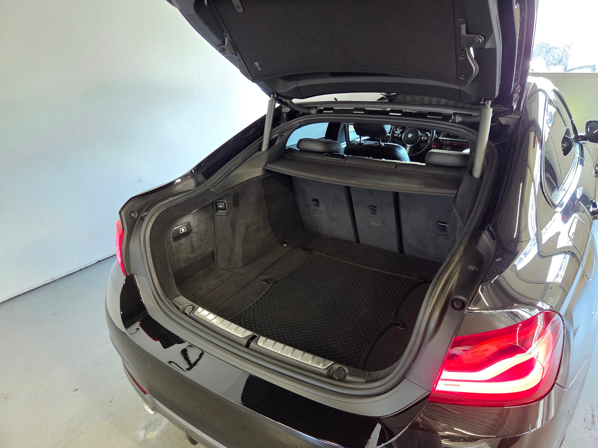BMW 440i xDrive M-Sport Gran Coupé-image-25