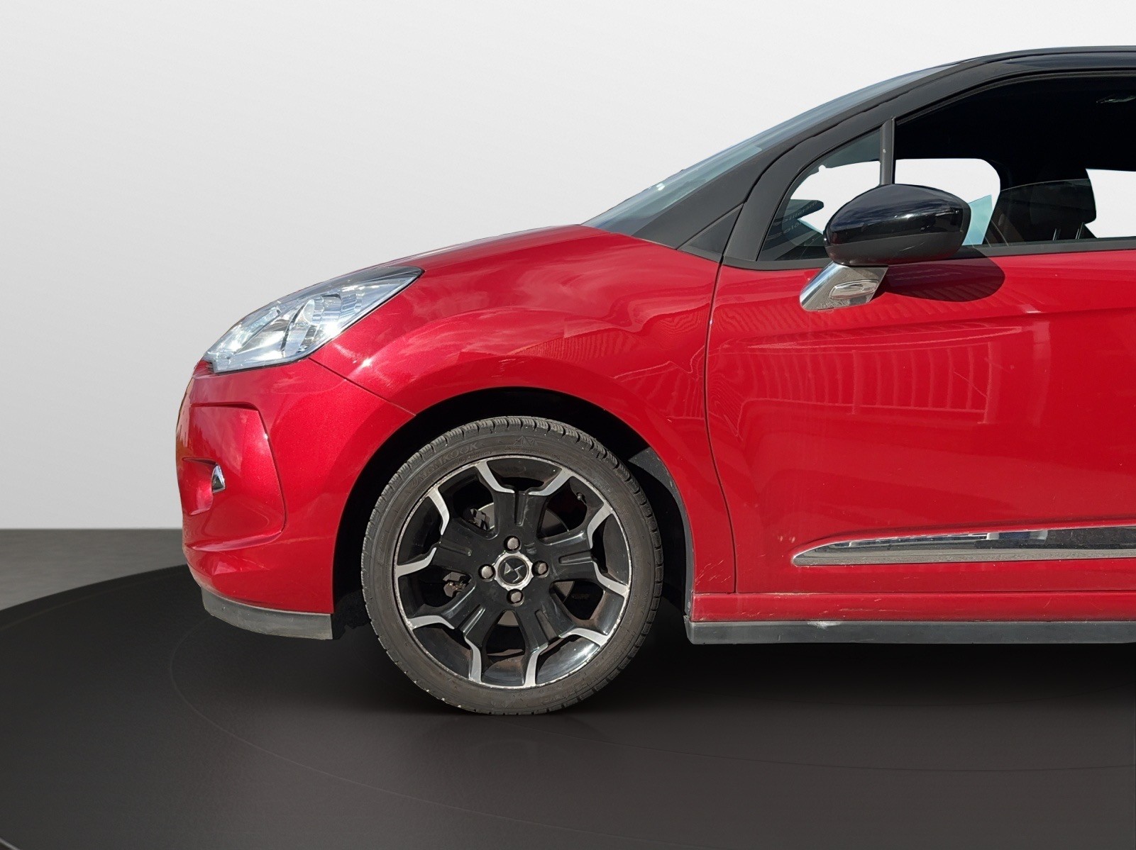DS AUTOMOBILES DS3 1.2 VTi SO Chic ETG5-image-15