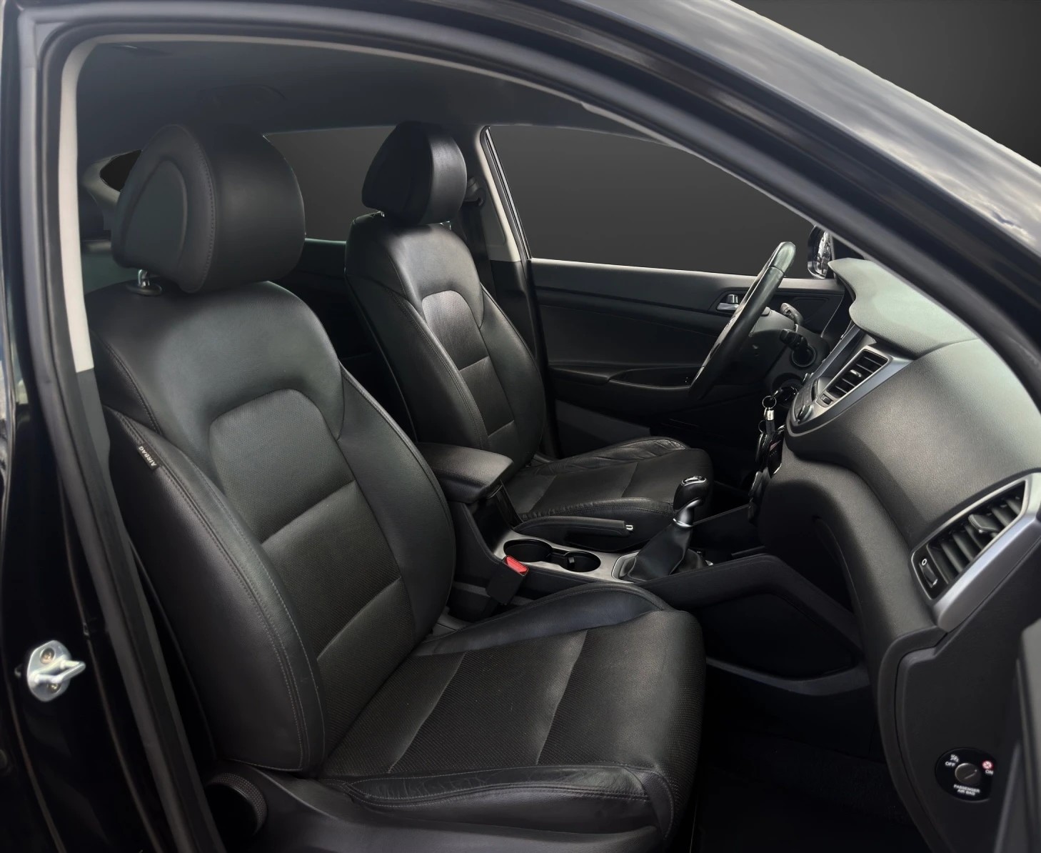HYUNDAI Tucson 1.6 GDI-image-8