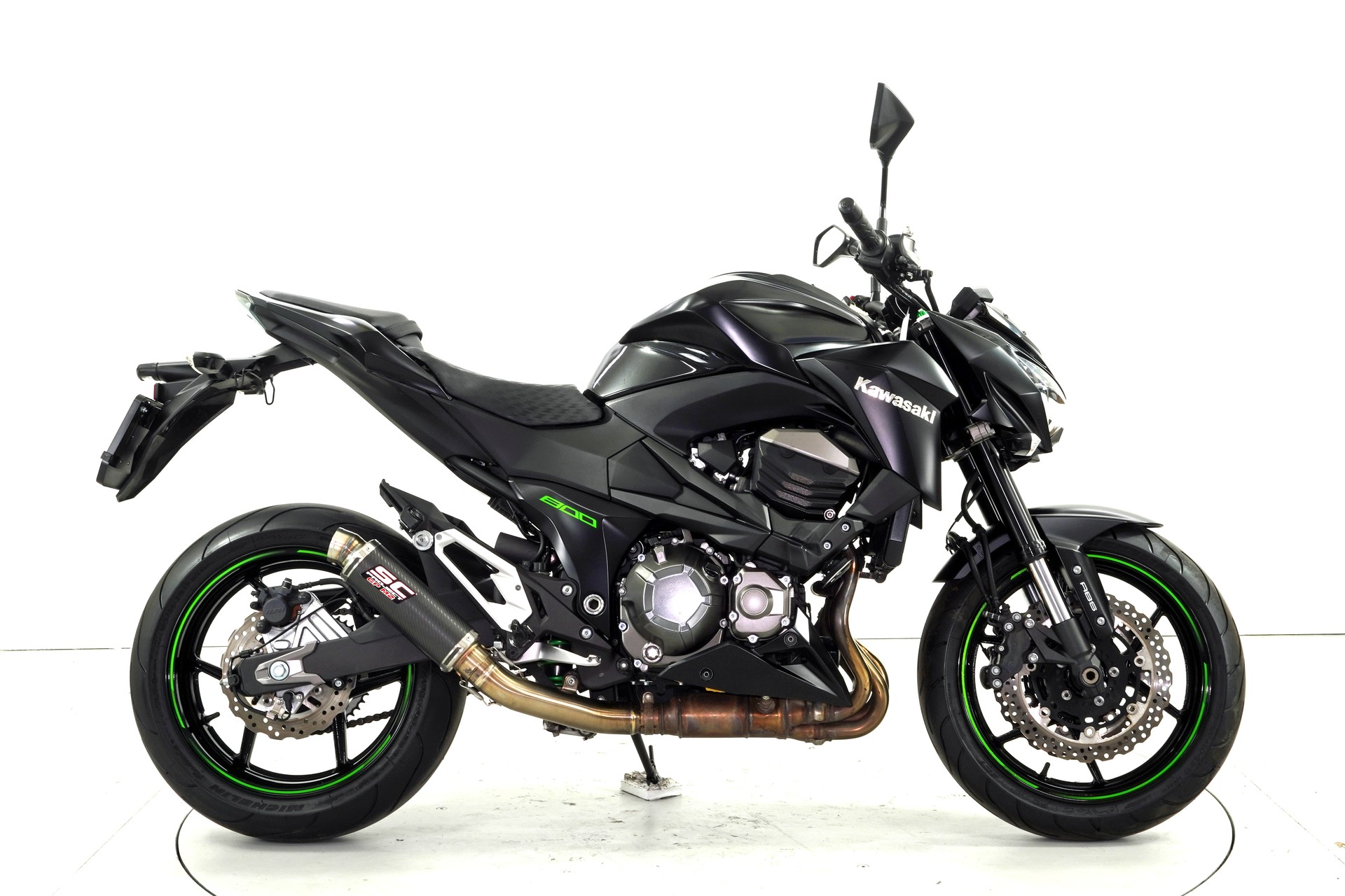 KAWASAKI Z800-showroom-element-3