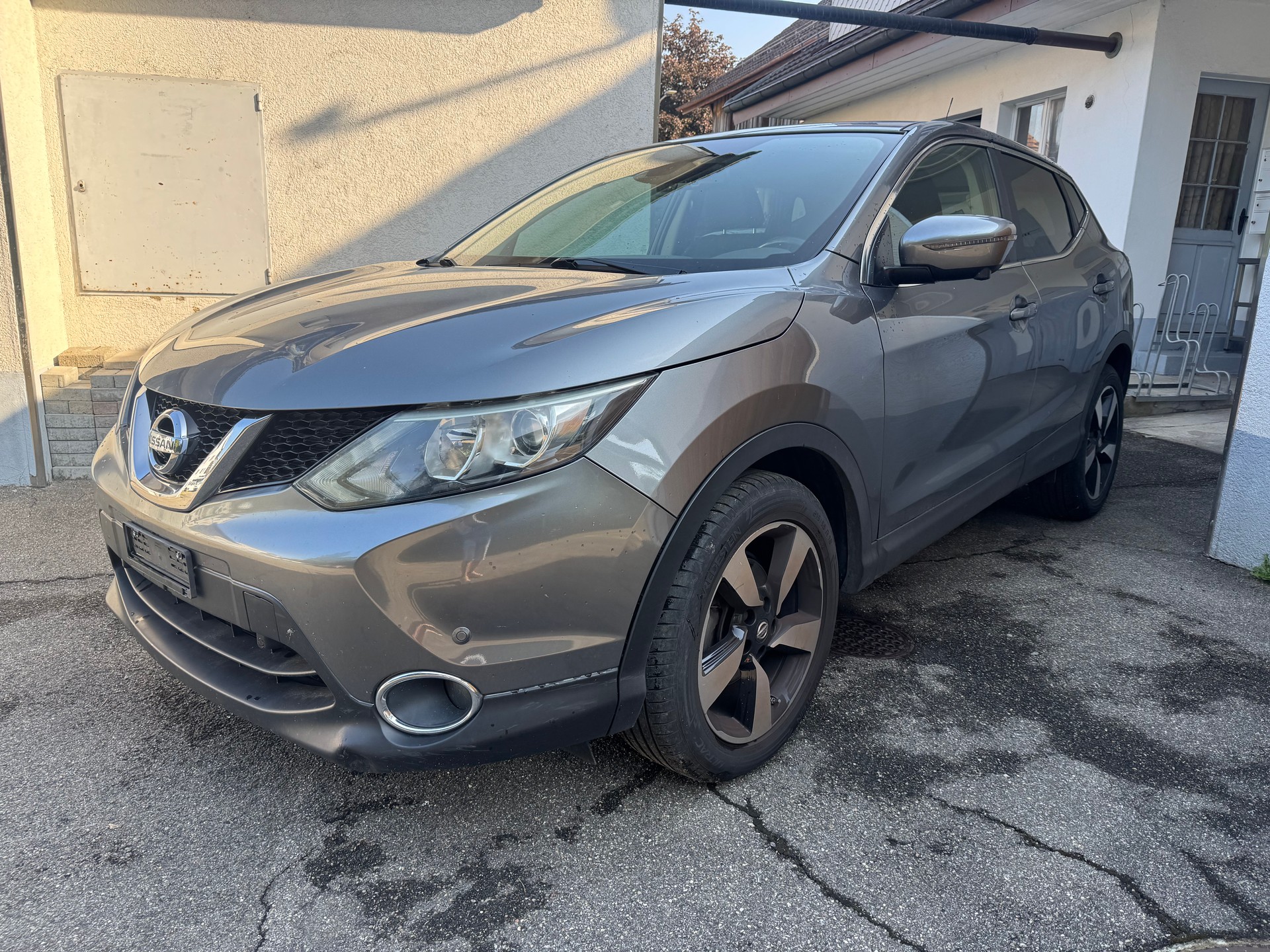 NISSAN Qashqai 1.2 DIG-T tekna Xtronic CVT-image-1