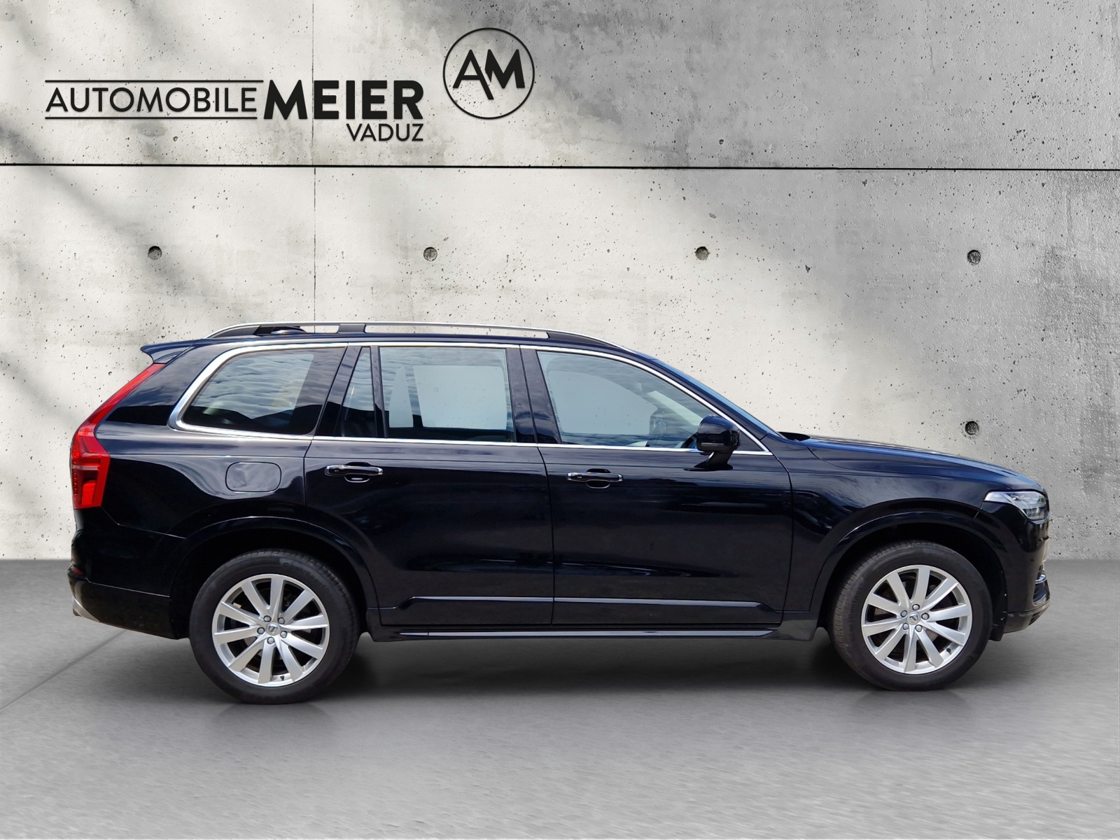 VOLVO XC90 2.0 D5 Momentum 7P. AWD-image-13
