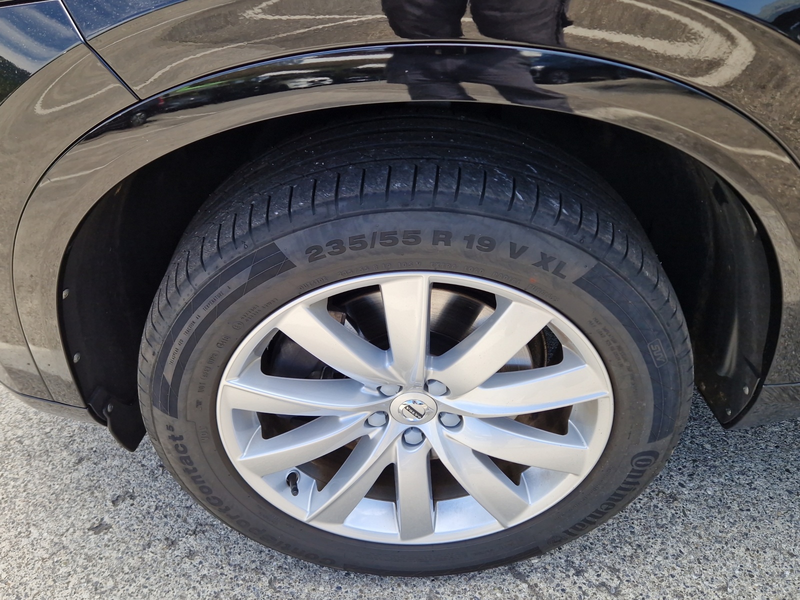 VOLVO XC90 2.0 D5 Momentum 7P. AWD-image-10