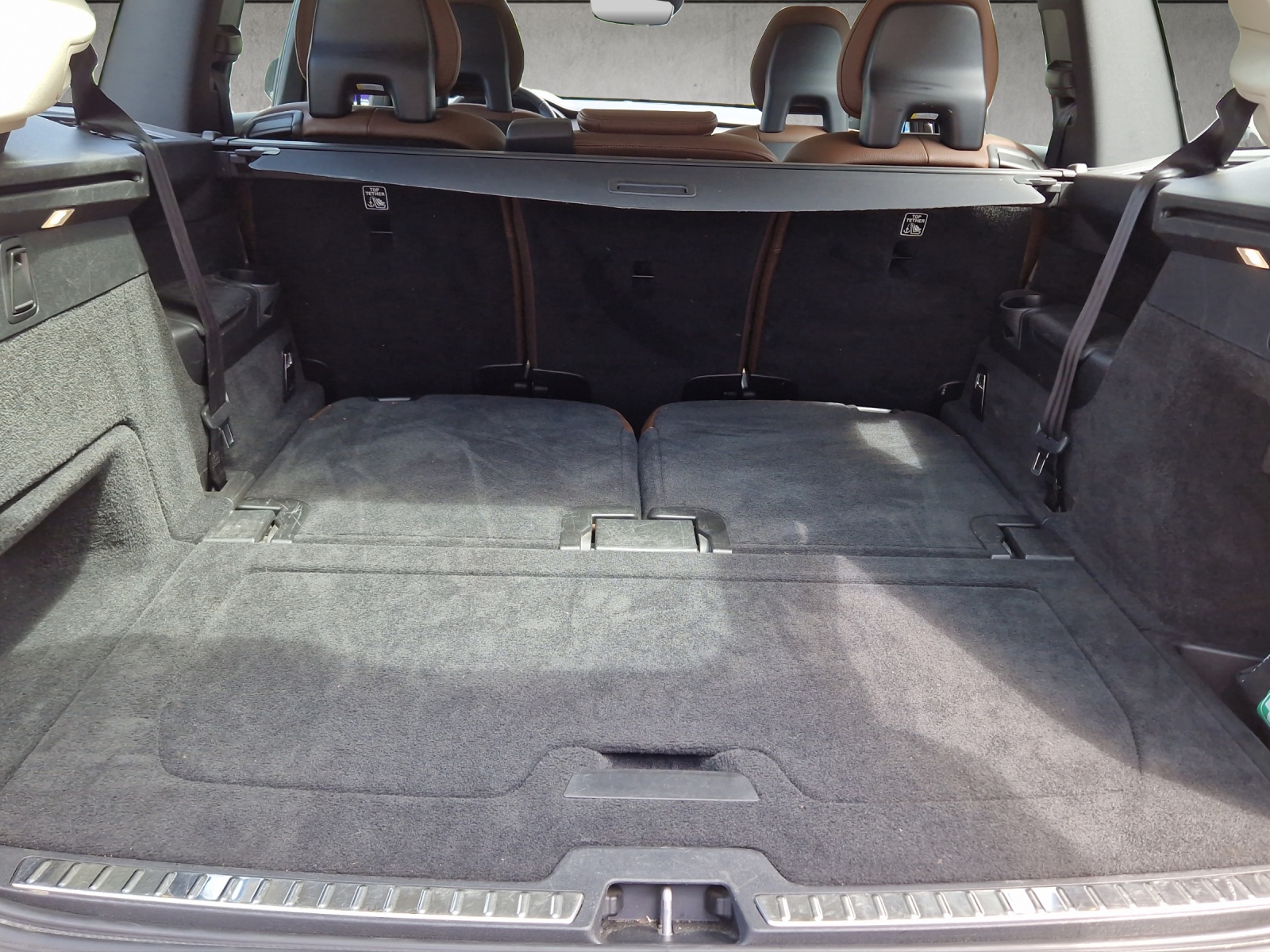 VOLVO XC90 2.0 D5 Momentum 7P. AWD-image-14
