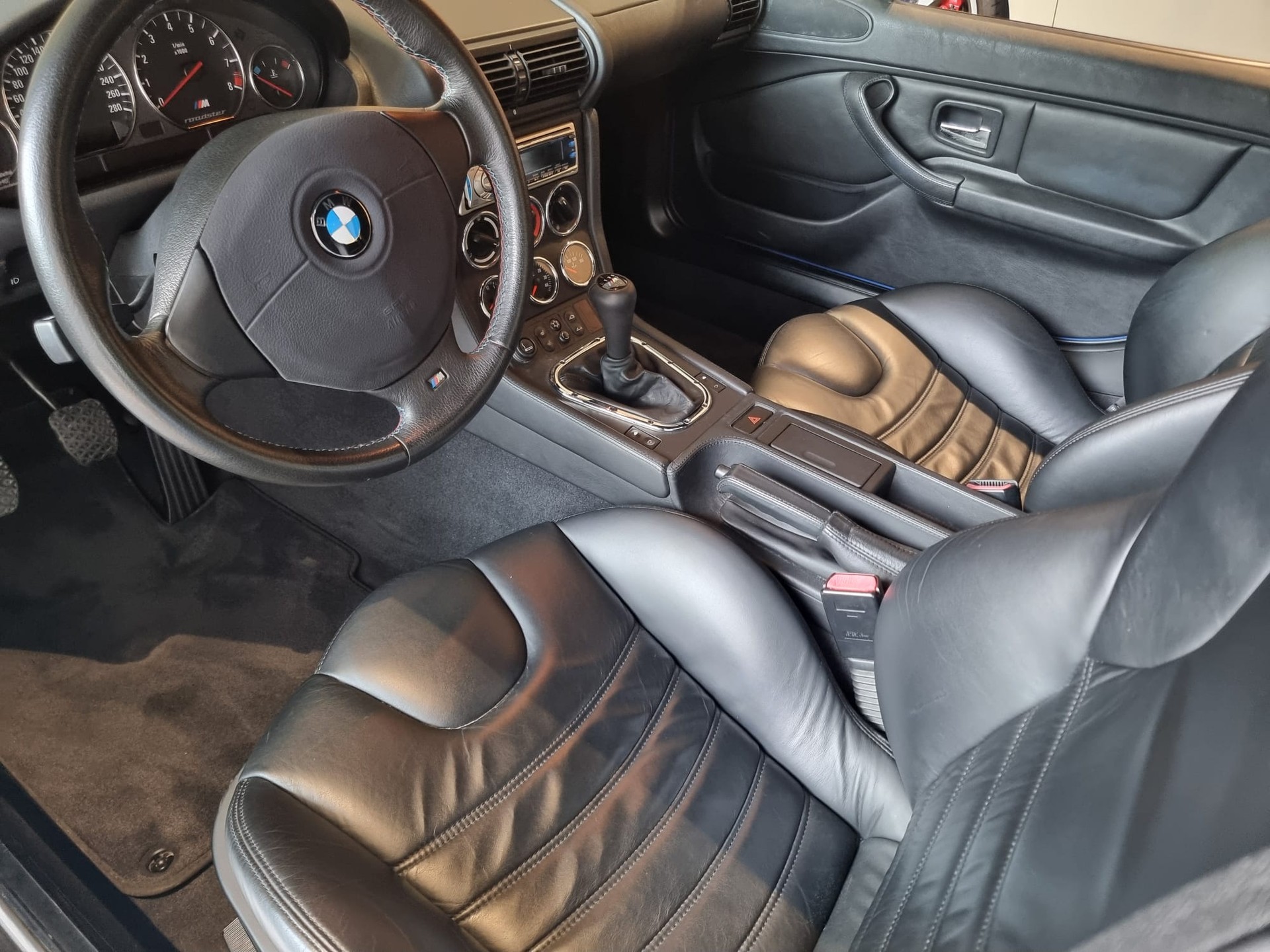 BMW M-Roadster-image-9