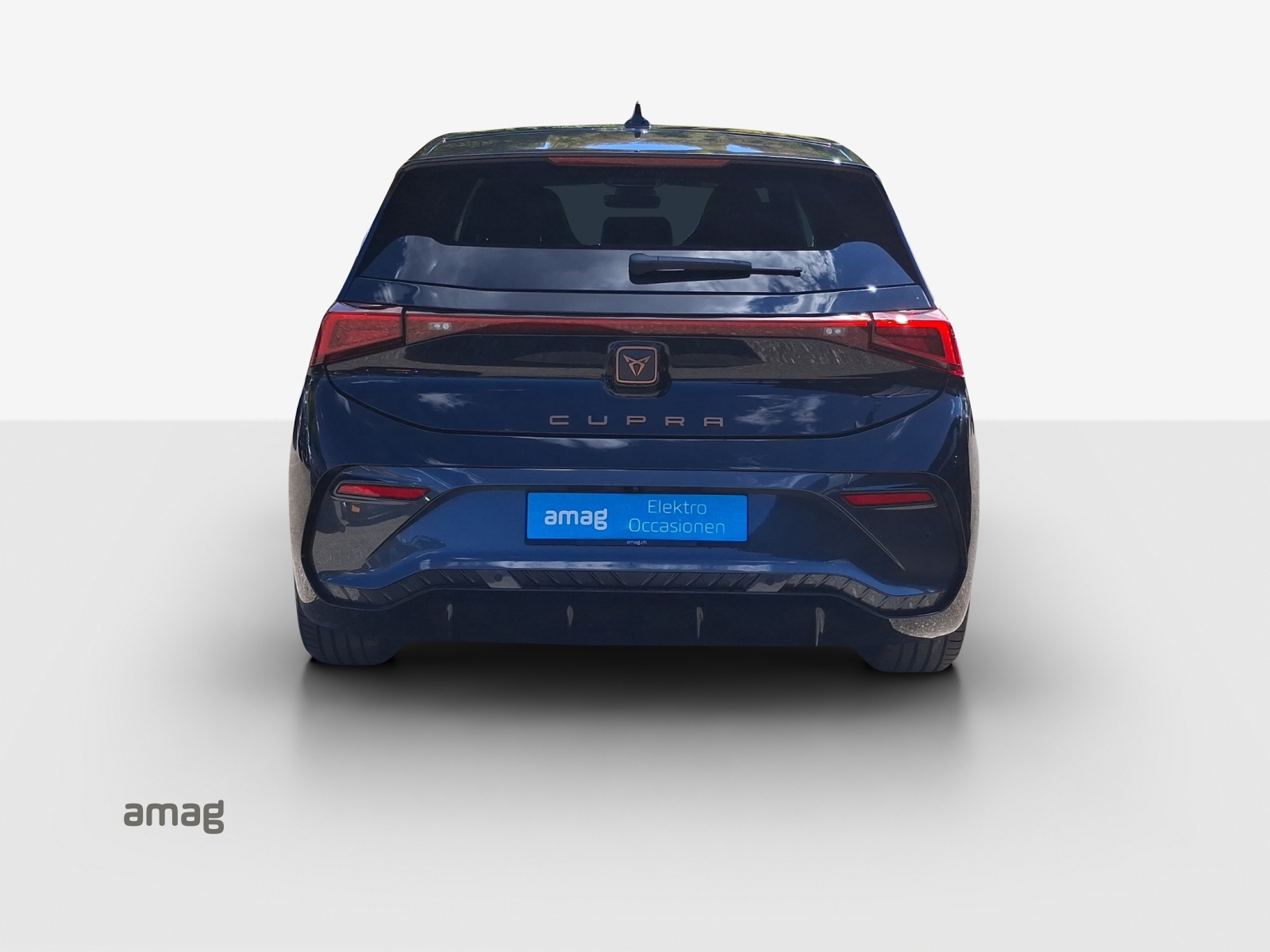 CUPRA Born 79 kWh e-Boost Adrenaline-image-3