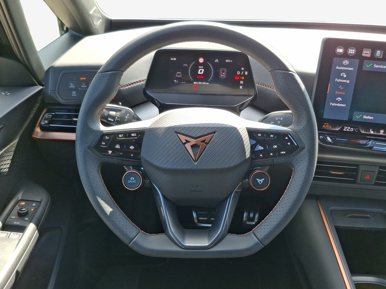 CUPRA Born 79 kWh e-Boost Adrenaline-image-9
