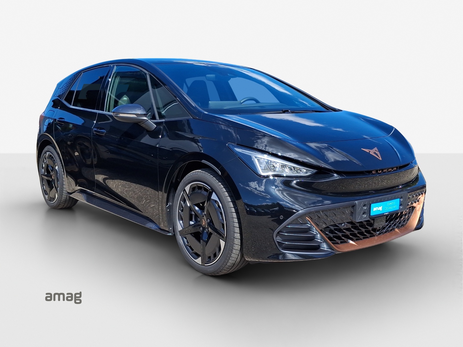 CUPRA Born 79 kWh e-Boost Adrenaline-image-5