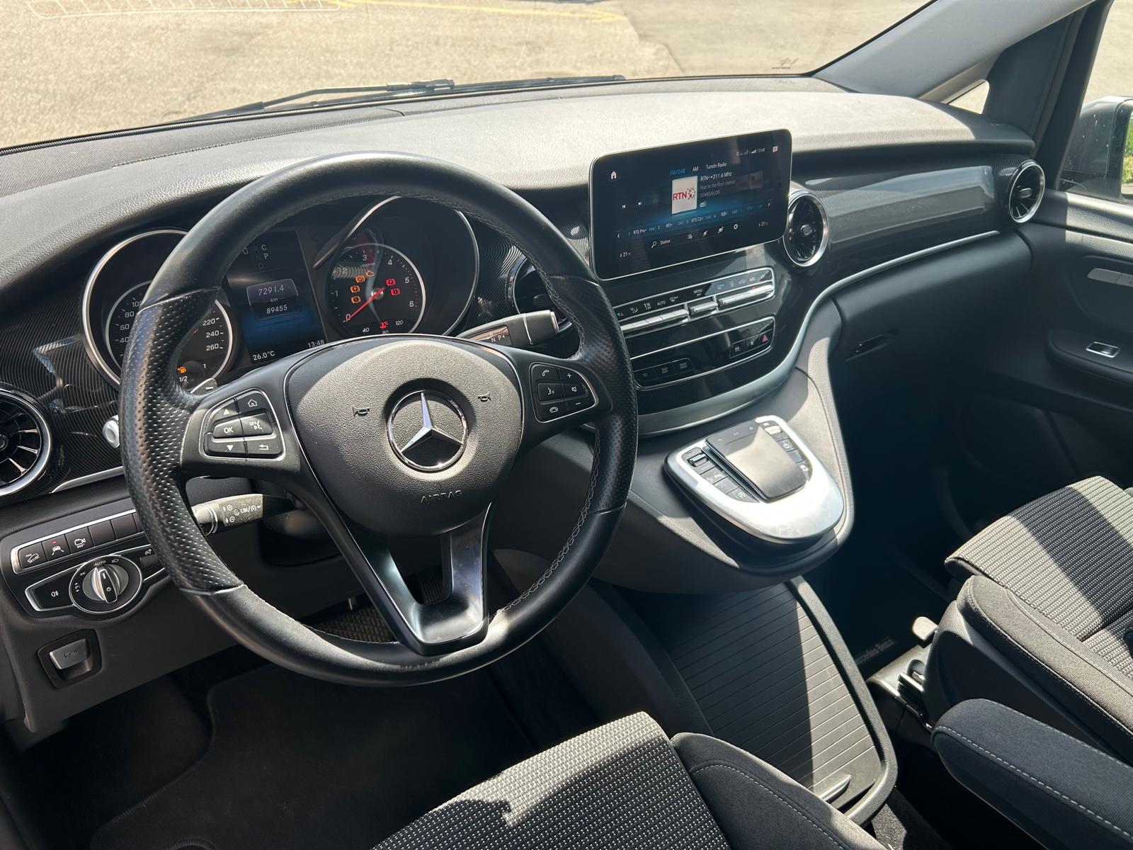 MERCEDES-BENZ V 250 d lang 4Matic 9G-Tronic-image-4