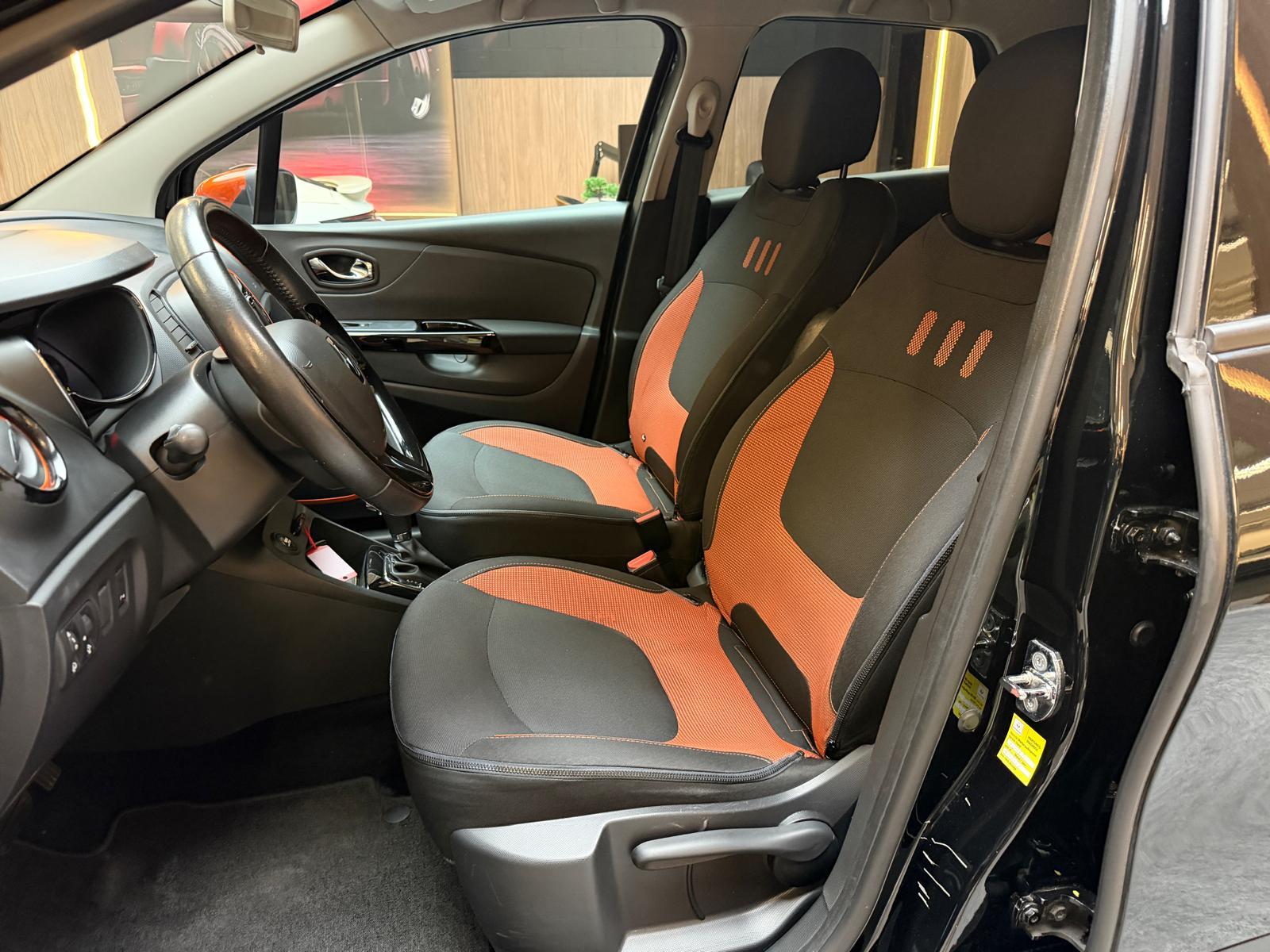 RENAULT Captur 1.2 TCe Dynamique EDC-image-12