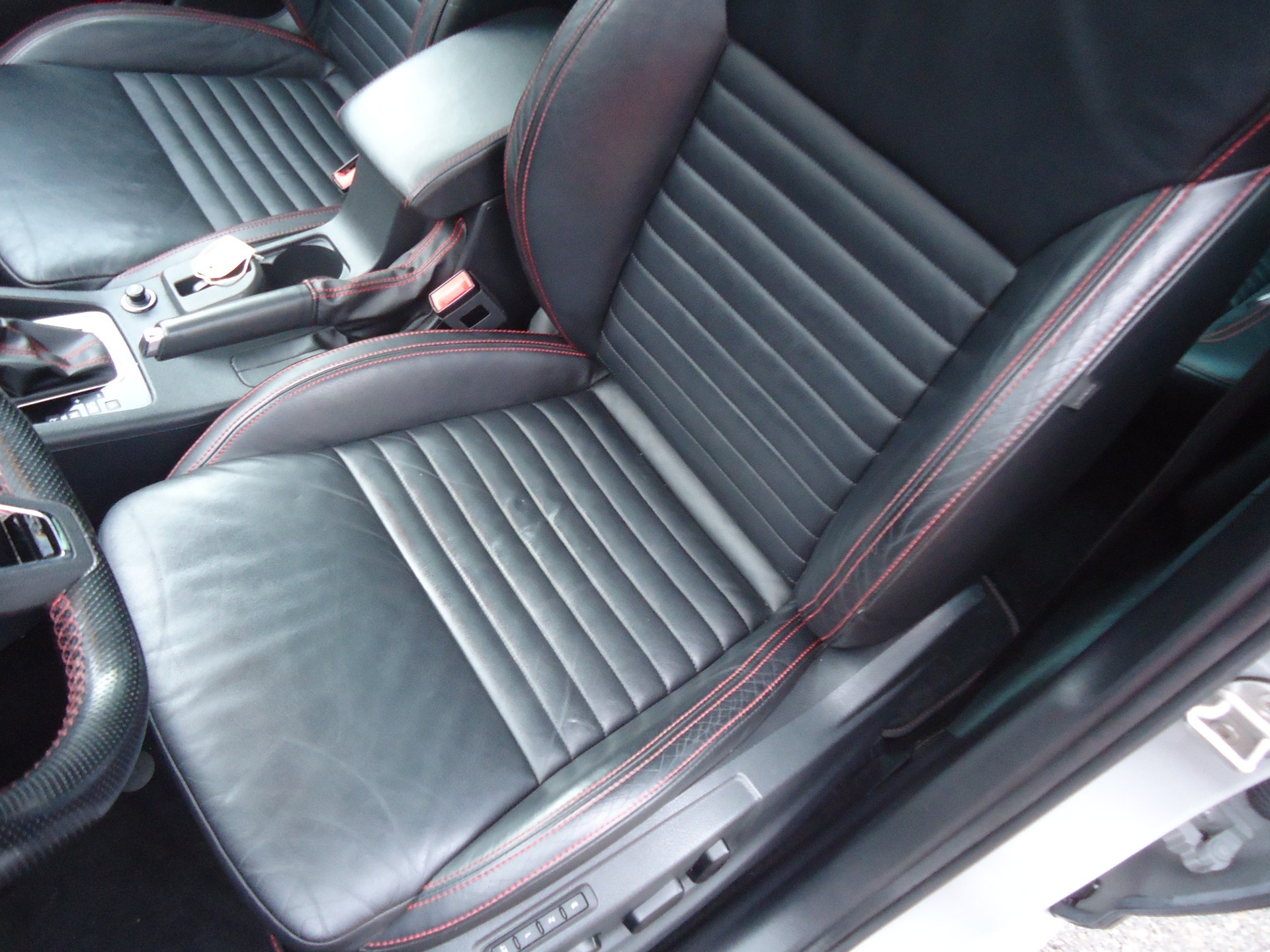 SKODA Octavia Combi 2.0 TSI RS 230 DSG steelgrey ! !-image-4