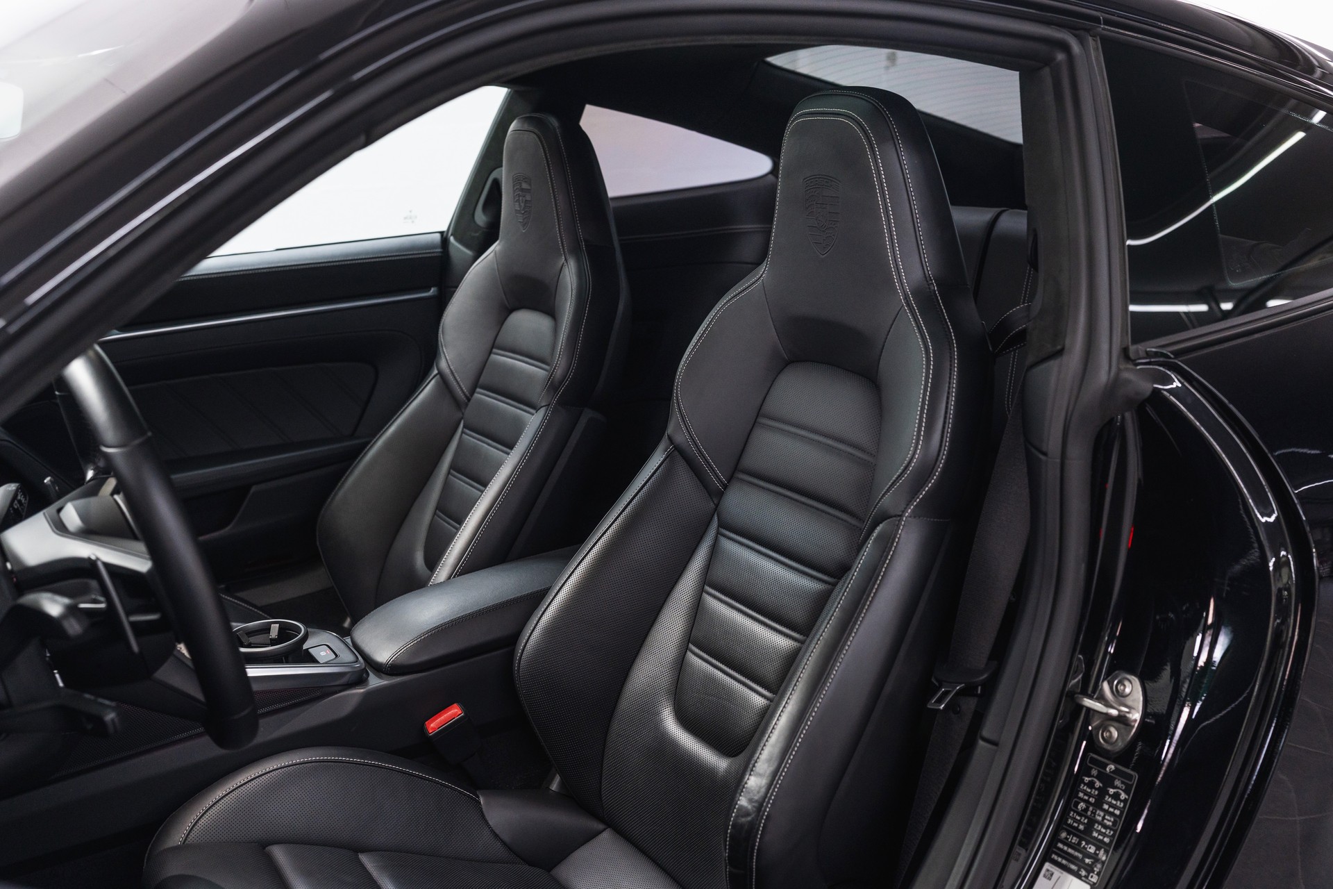 PORSCHE 911 Turbo S PDK-image-11