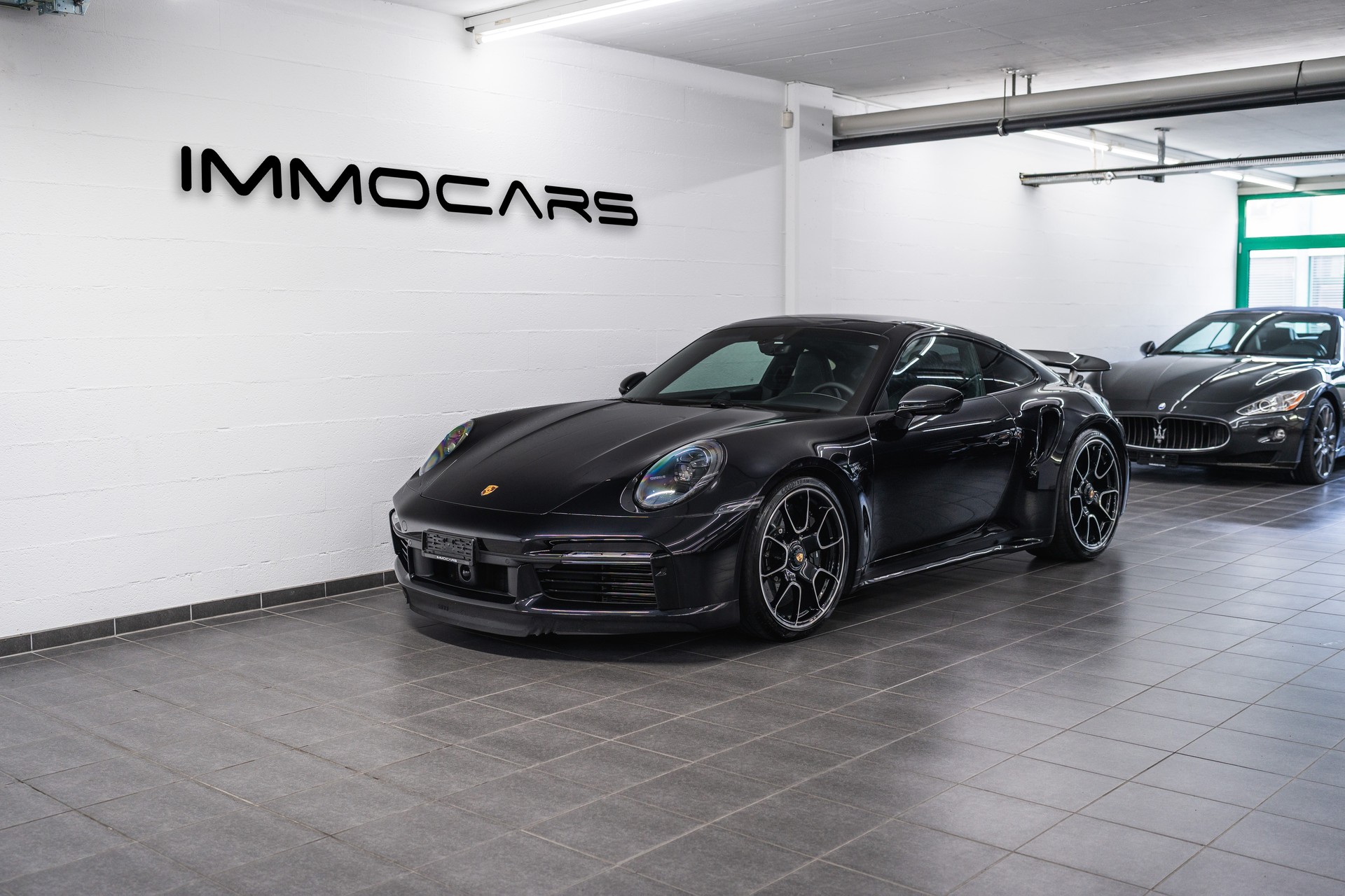 PORSCHE 911 Turbo S PDK-image-0