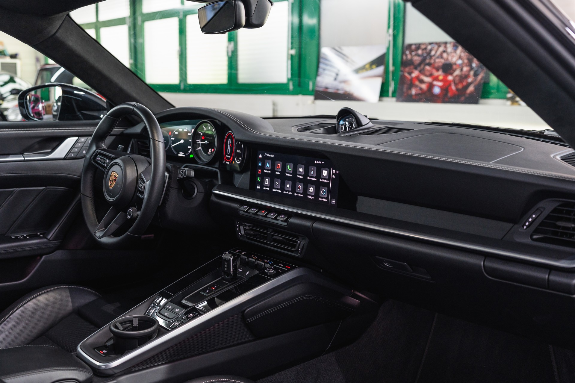 PORSCHE 911 Turbo S PDK-image-14