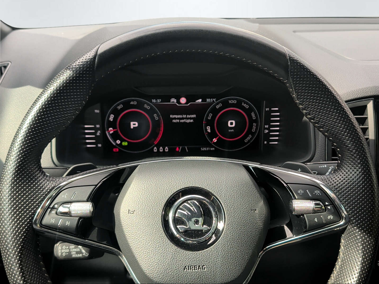 SKODA KAROQ 2.0 TSI SPORTLINE DSG 4X4-image-6