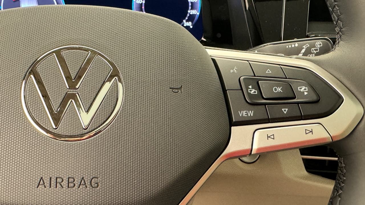 VW Multivan 1.5 eHybrid Life Edition 4Motion DSG-image-9