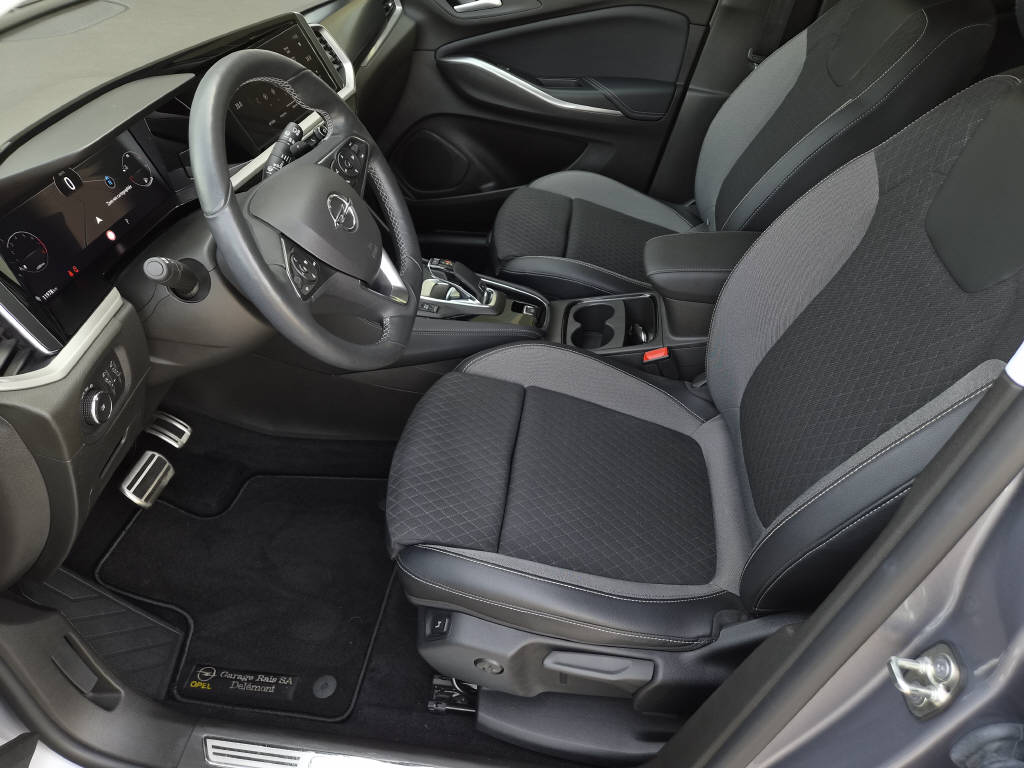 OPEL Grandland 1.2 T 130cv GS Line automatique-image-7