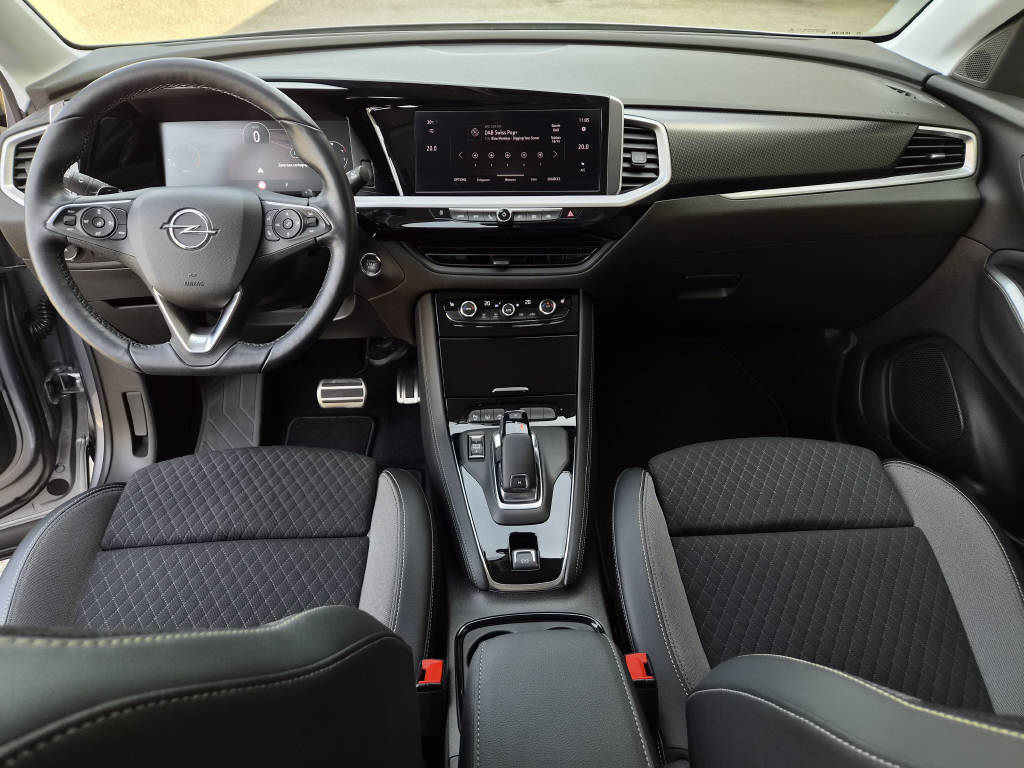 OPEL Grandland 1.2 T 130cv GS Line automatique-image-13